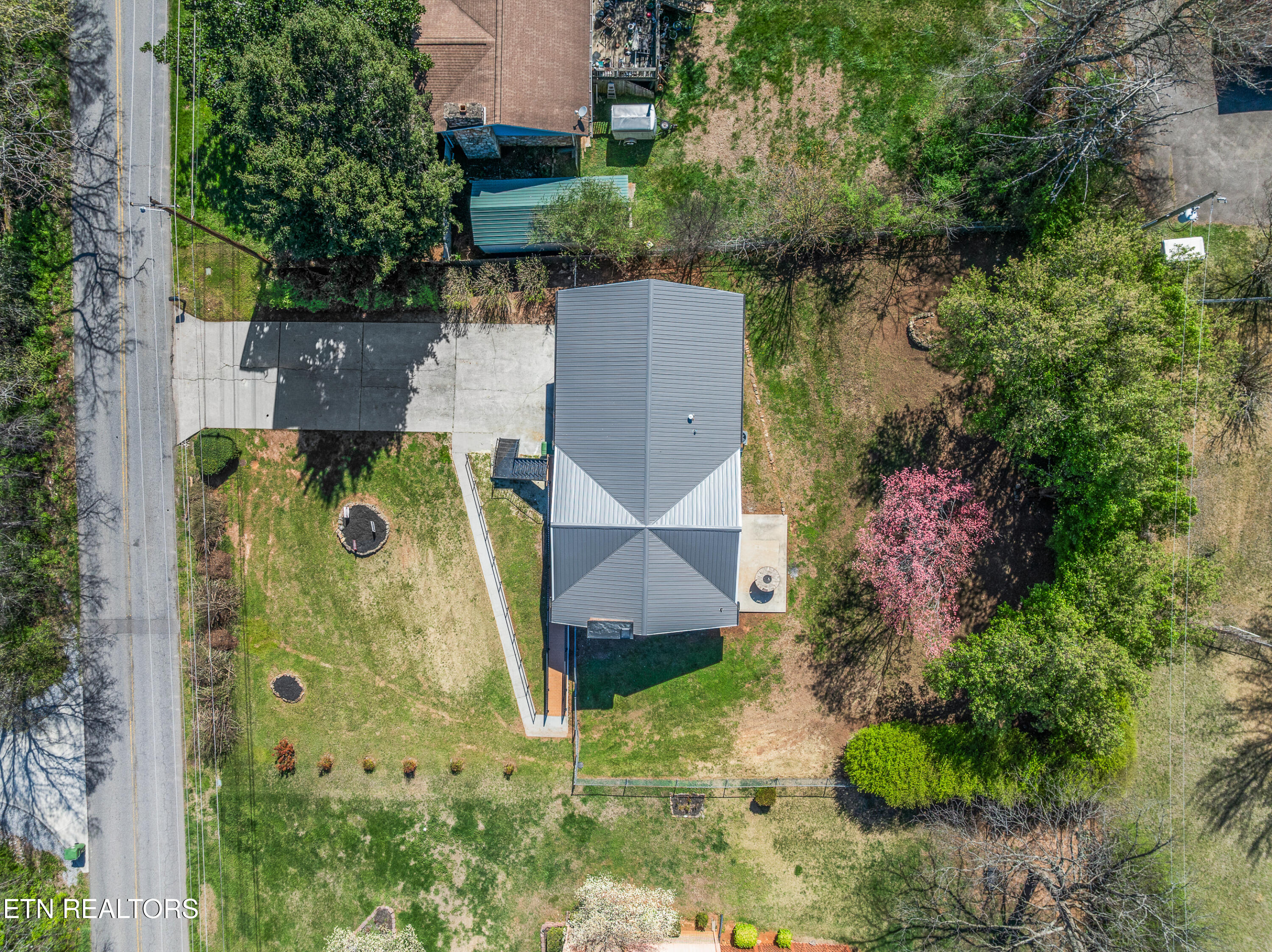 921 Brown School Road Maryville TN 37804