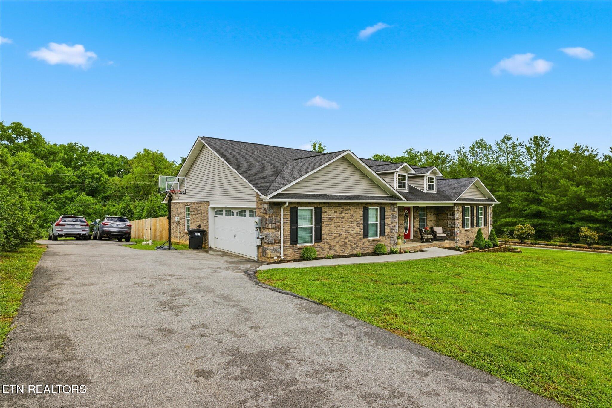 1904 Infinity Lane Sevierville TN 37876