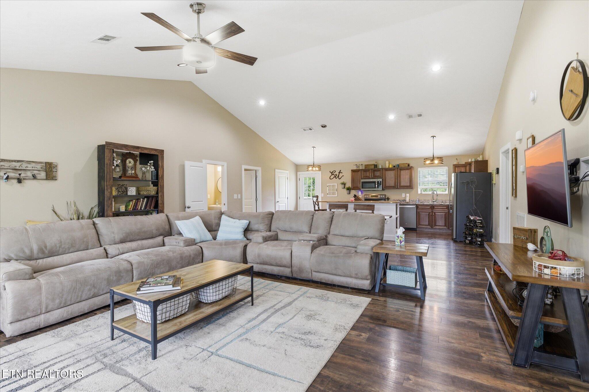 1904 Infinity Lane Sevierville TN 37876