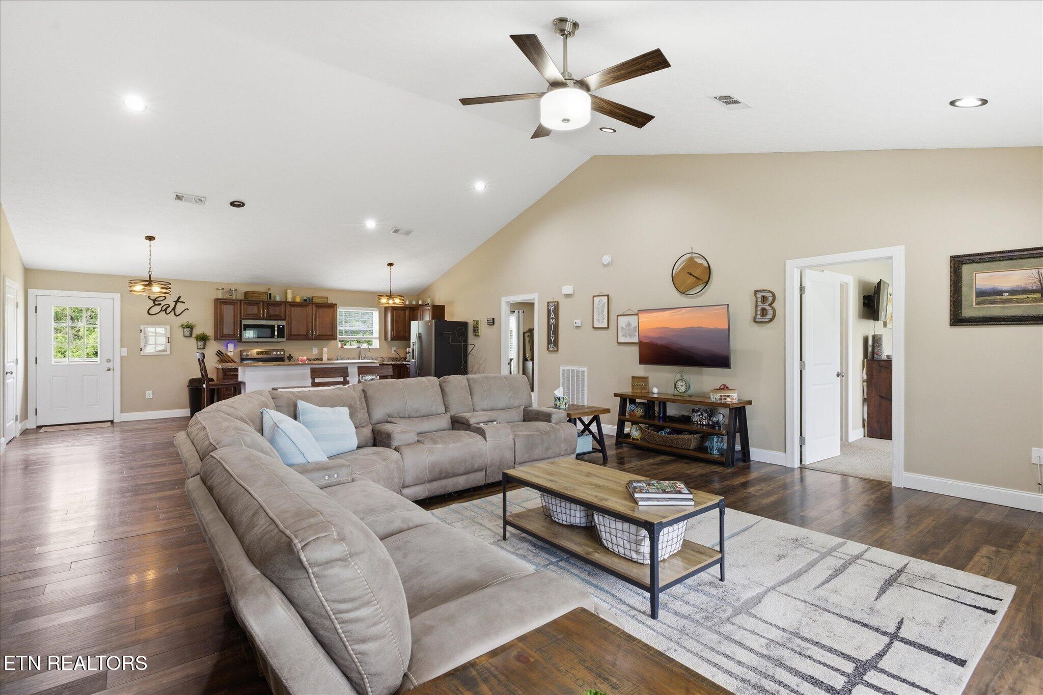 1904 Infinity Lane Sevierville TN 37876