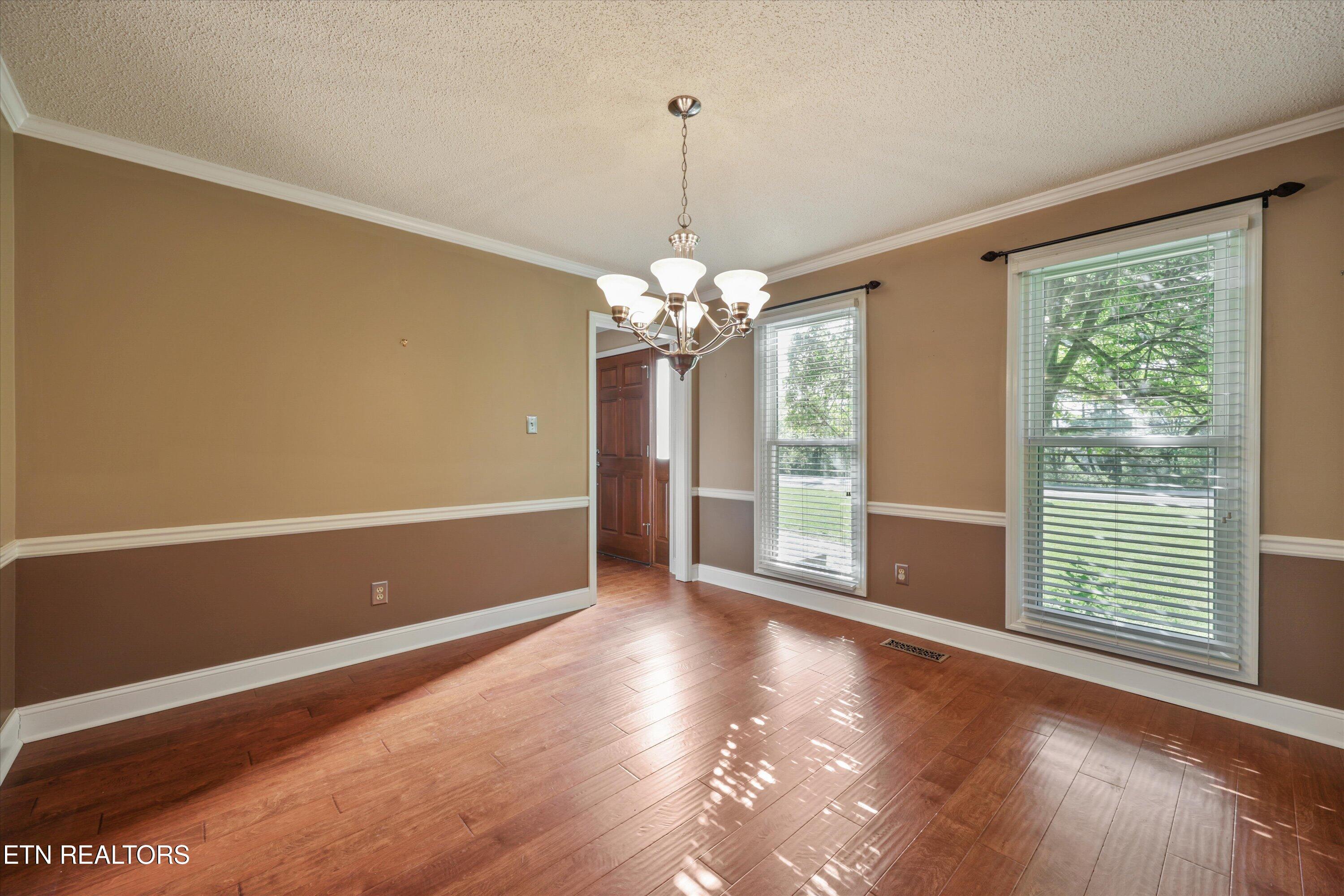7601 Holcombridge Boulevard Powell TN 37849
