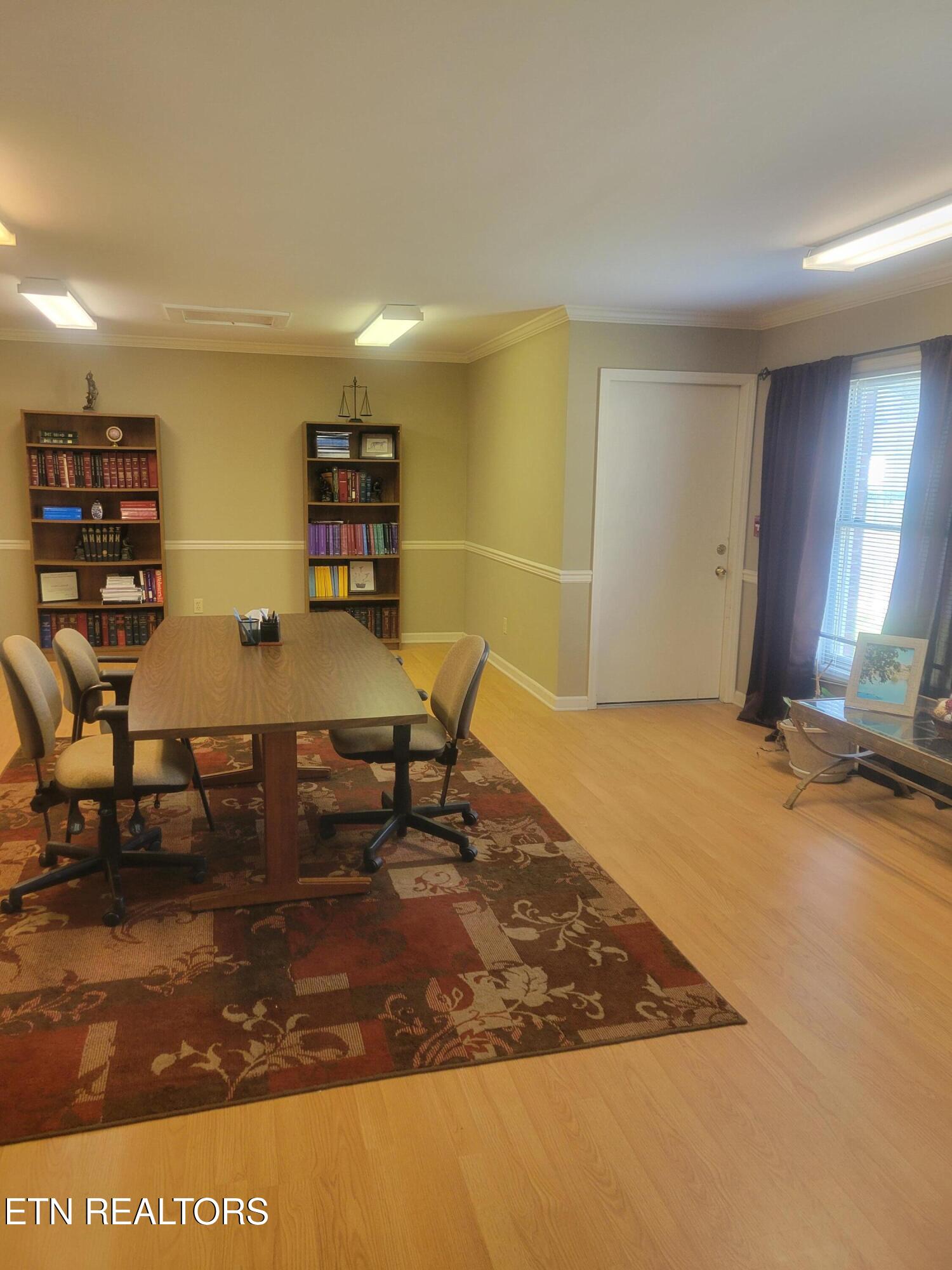 240 W Tennessee Avenue Oak Ridge TN 37830