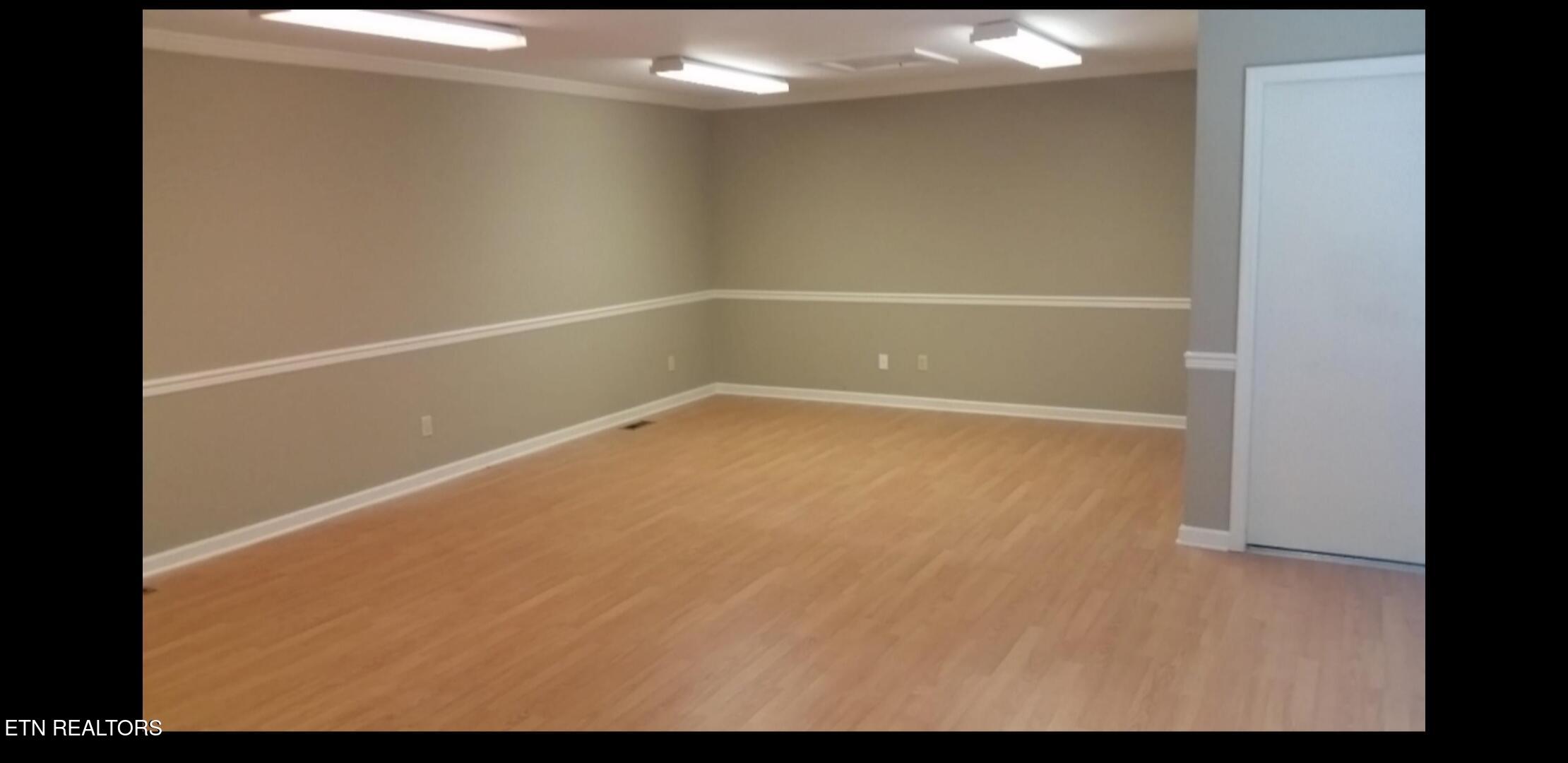 240 W Tennessee Avenue Oak Ridge TN 37830