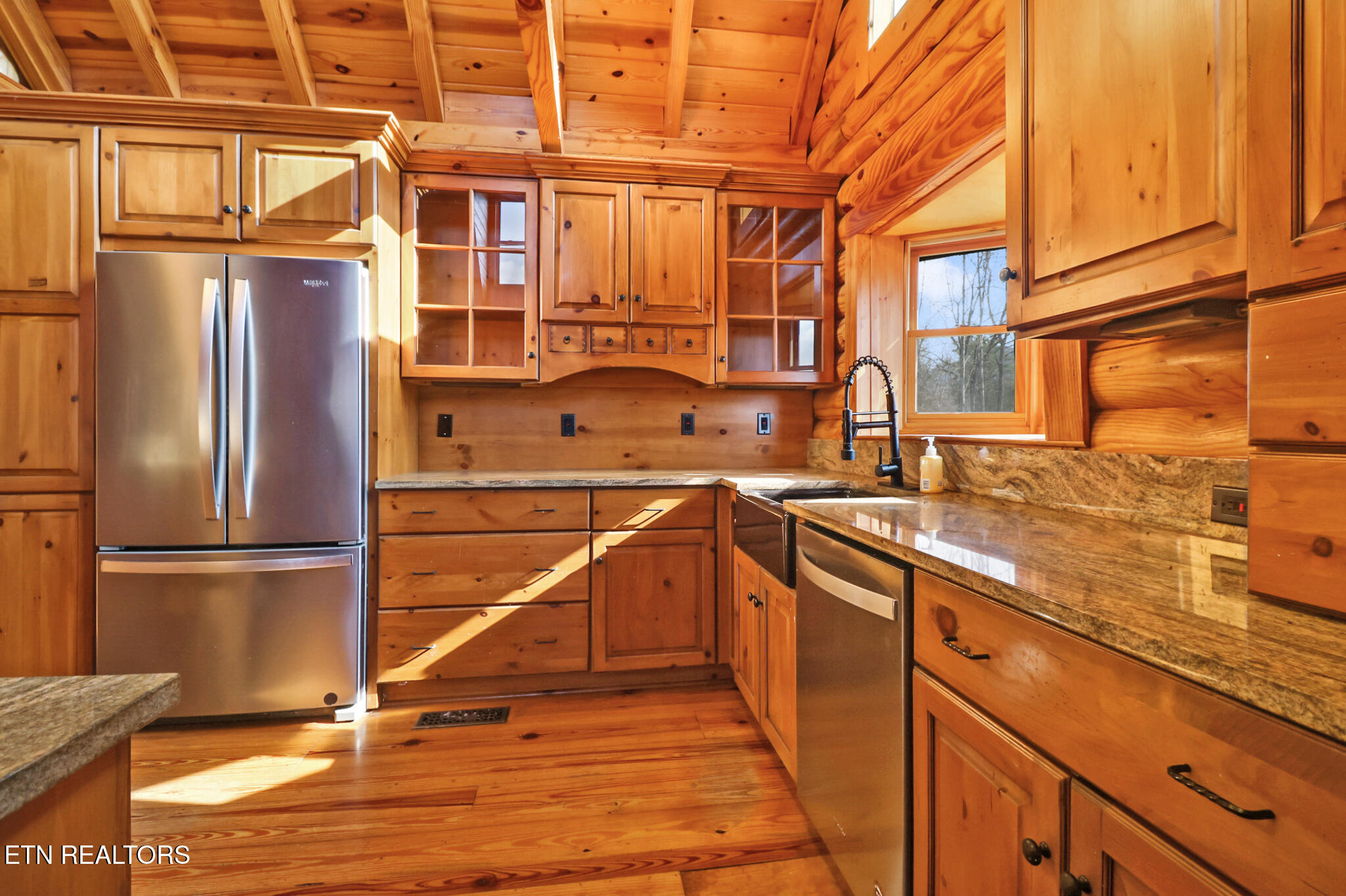 587 Flat Fork Road Wartburg TN 37887