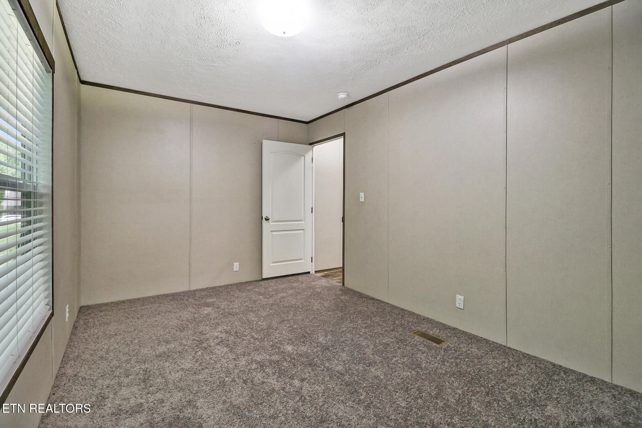 528 Poland Hollow Road Harriman TN 37748