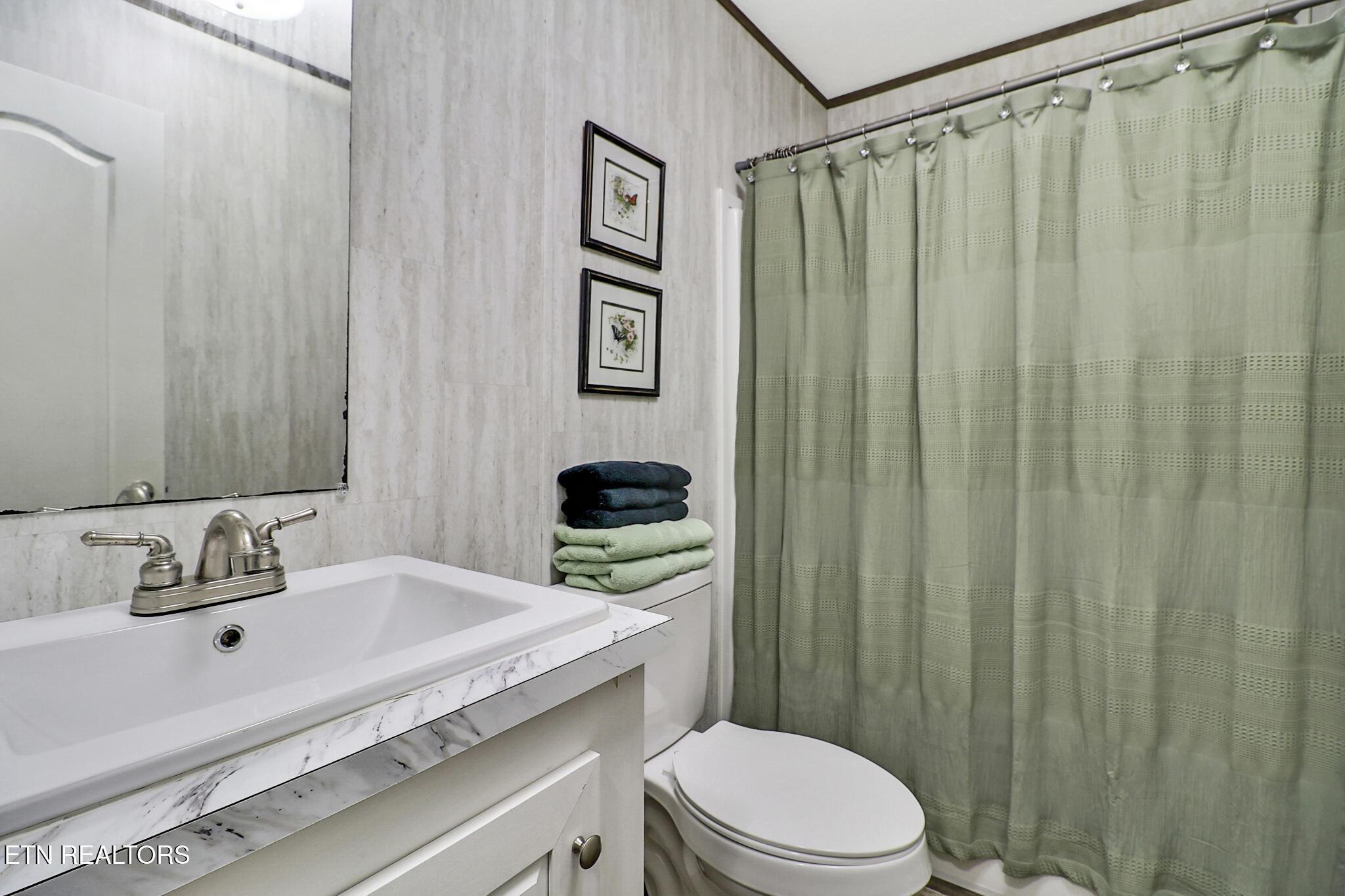 528 Poland Hollow Road Harriman TN 37748