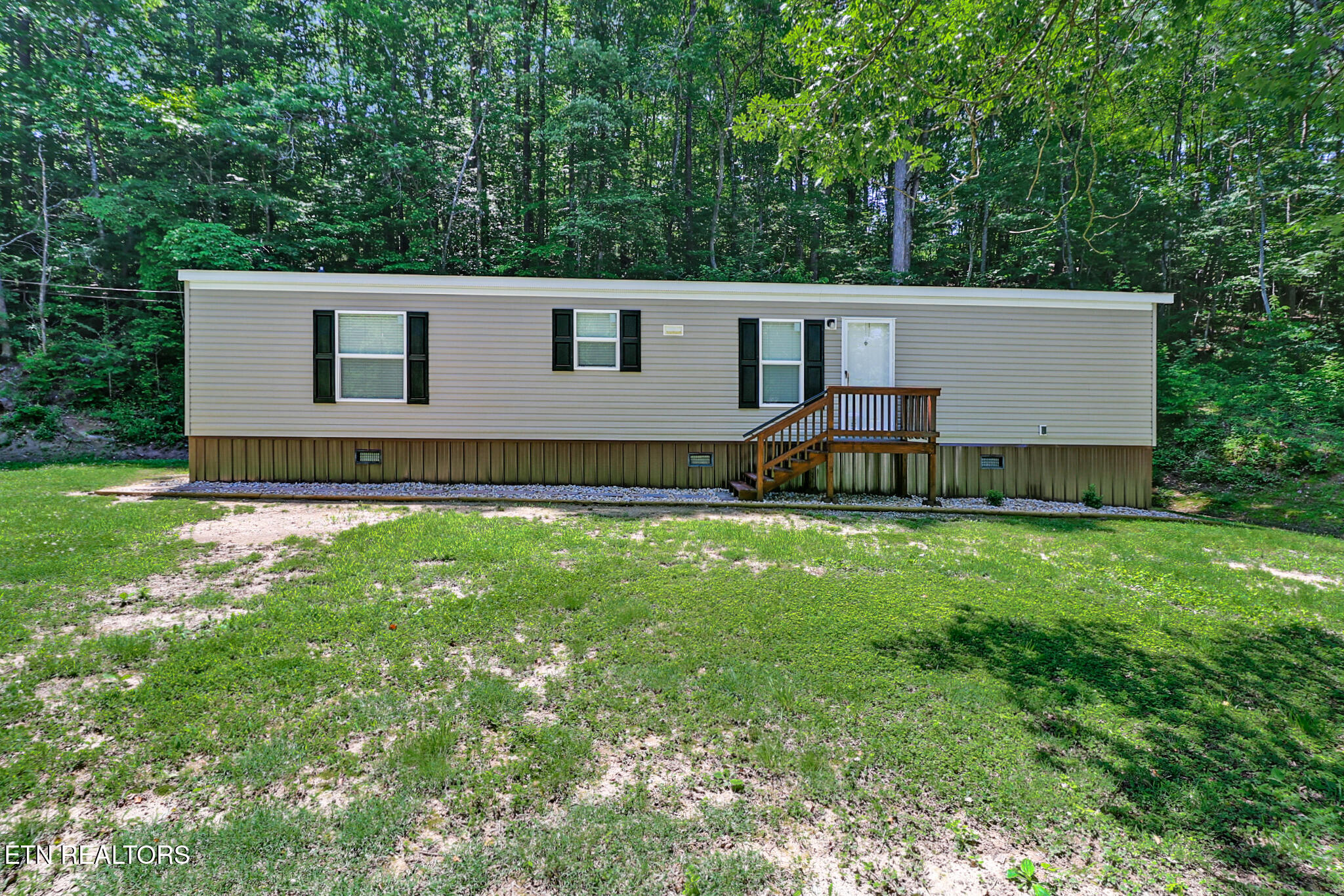 528 Poland Hollow Road Harriman TN 37748