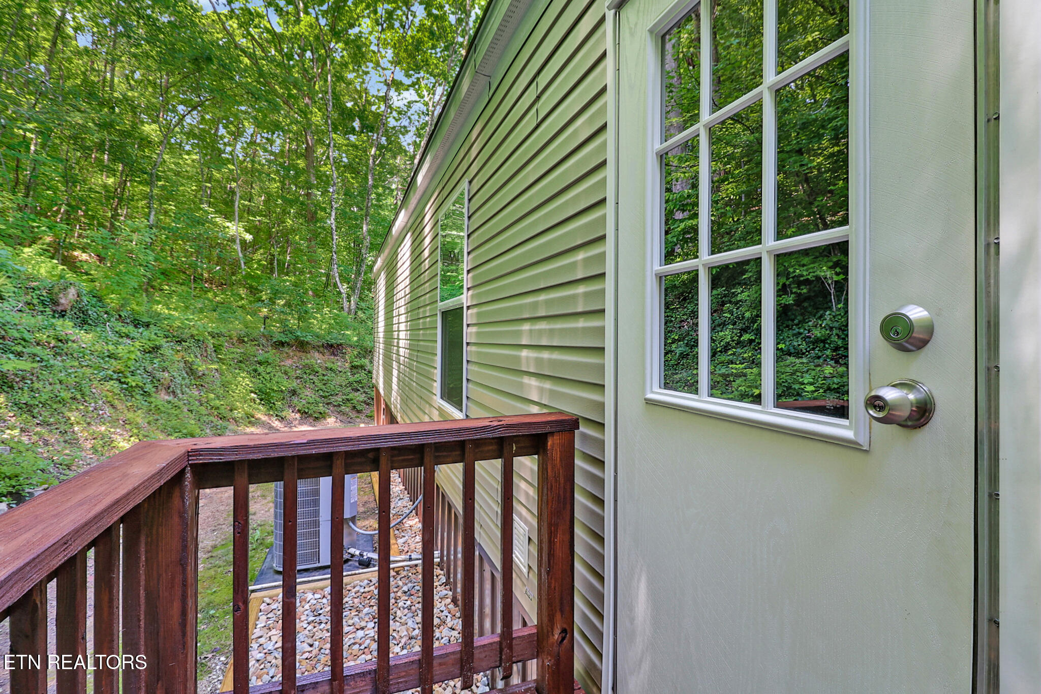 528 Poland Hollow Road Harriman TN 37748