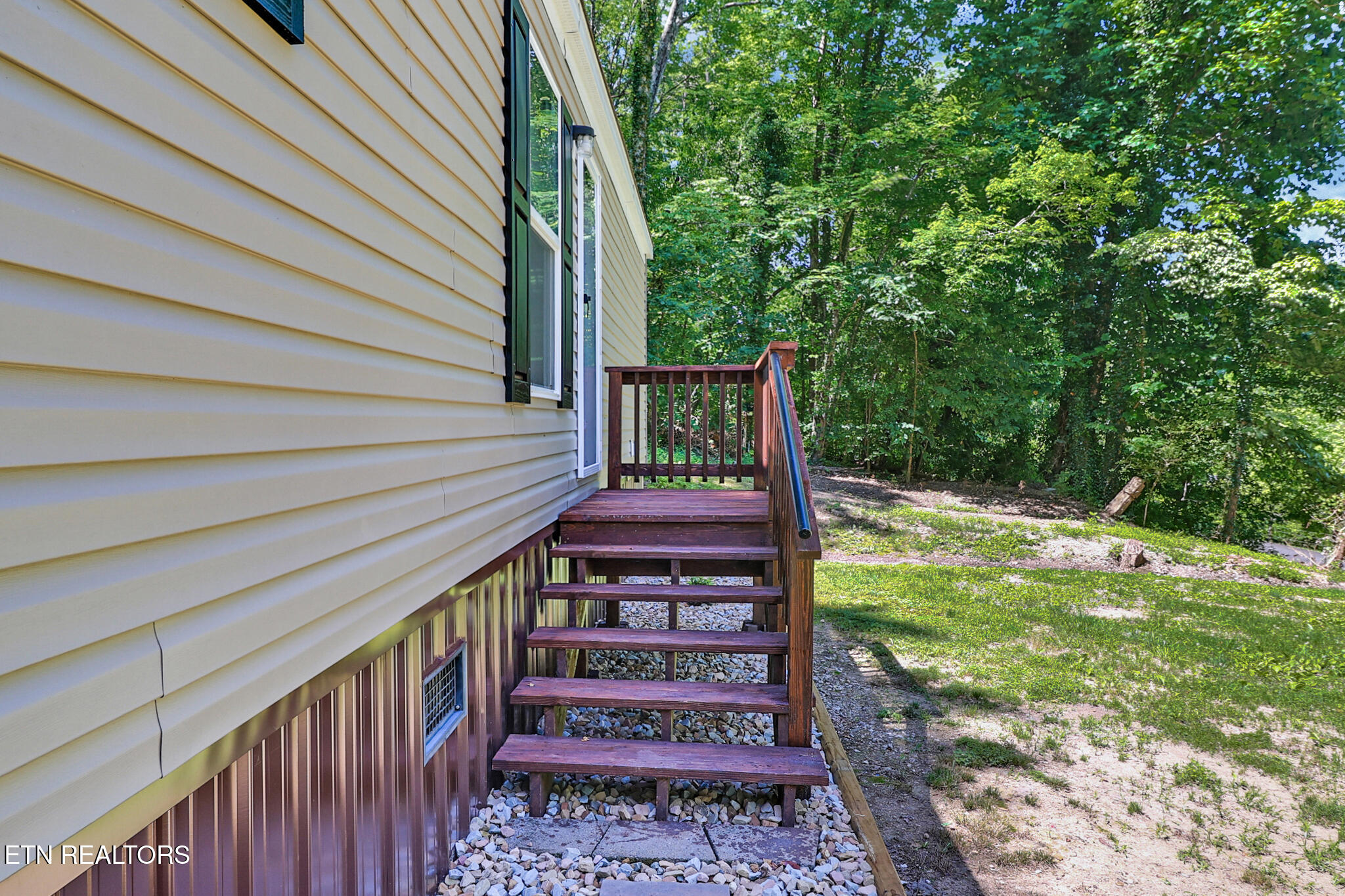 528 Poland Hollow Road Harriman TN 37748