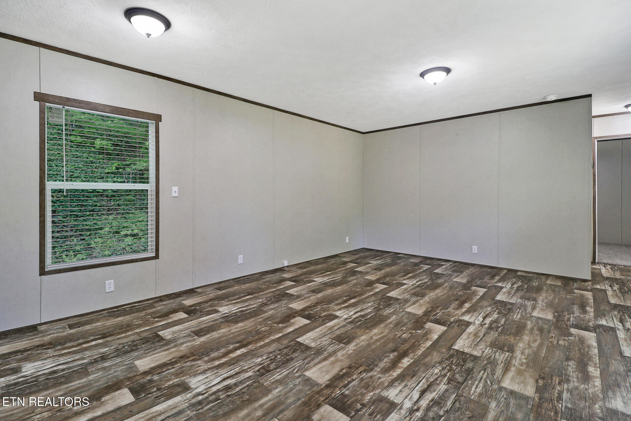 528 Poland Hollow Road Harriman TN 37748