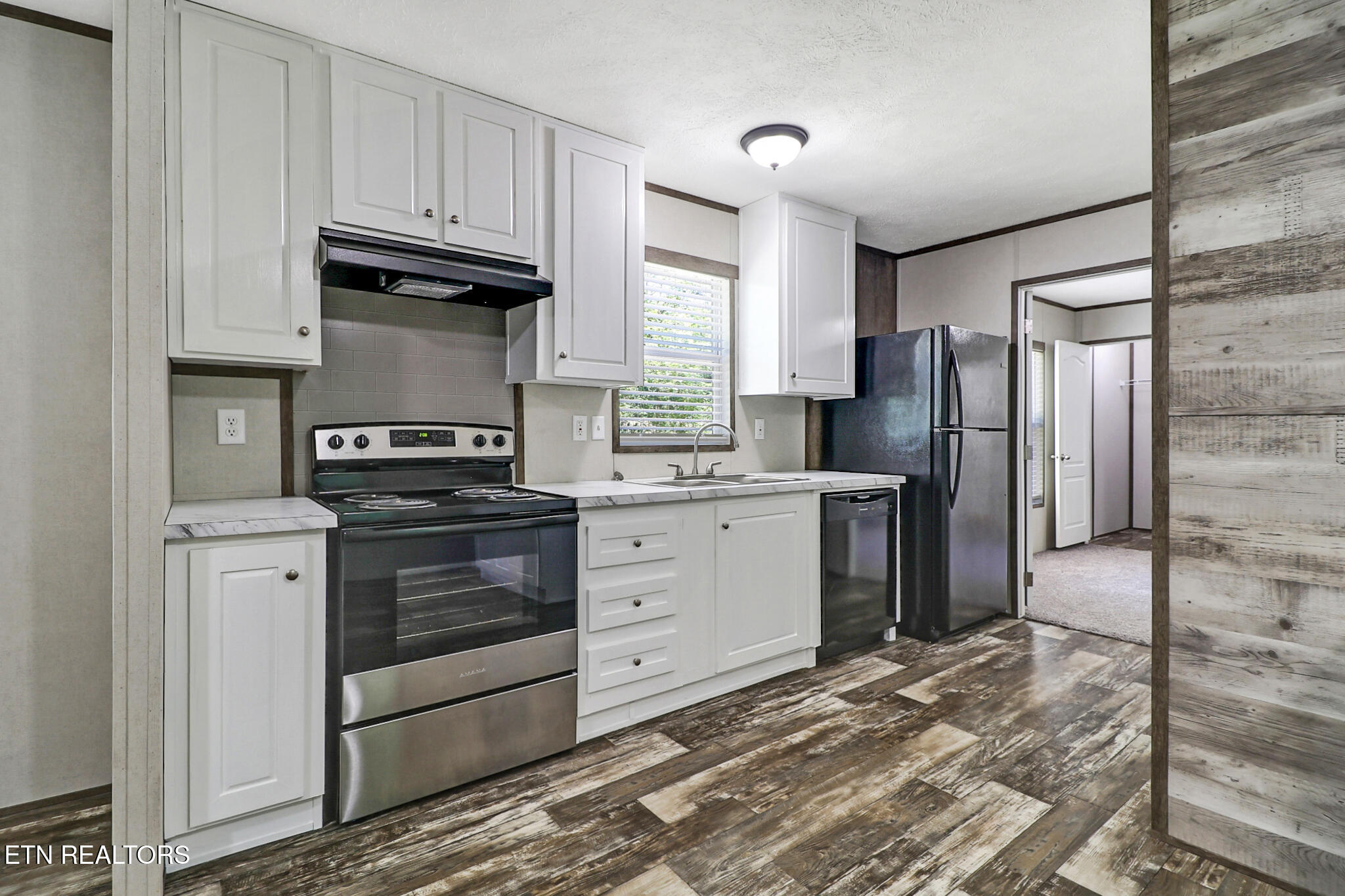 528 Poland Hollow Road Harriman TN 37748