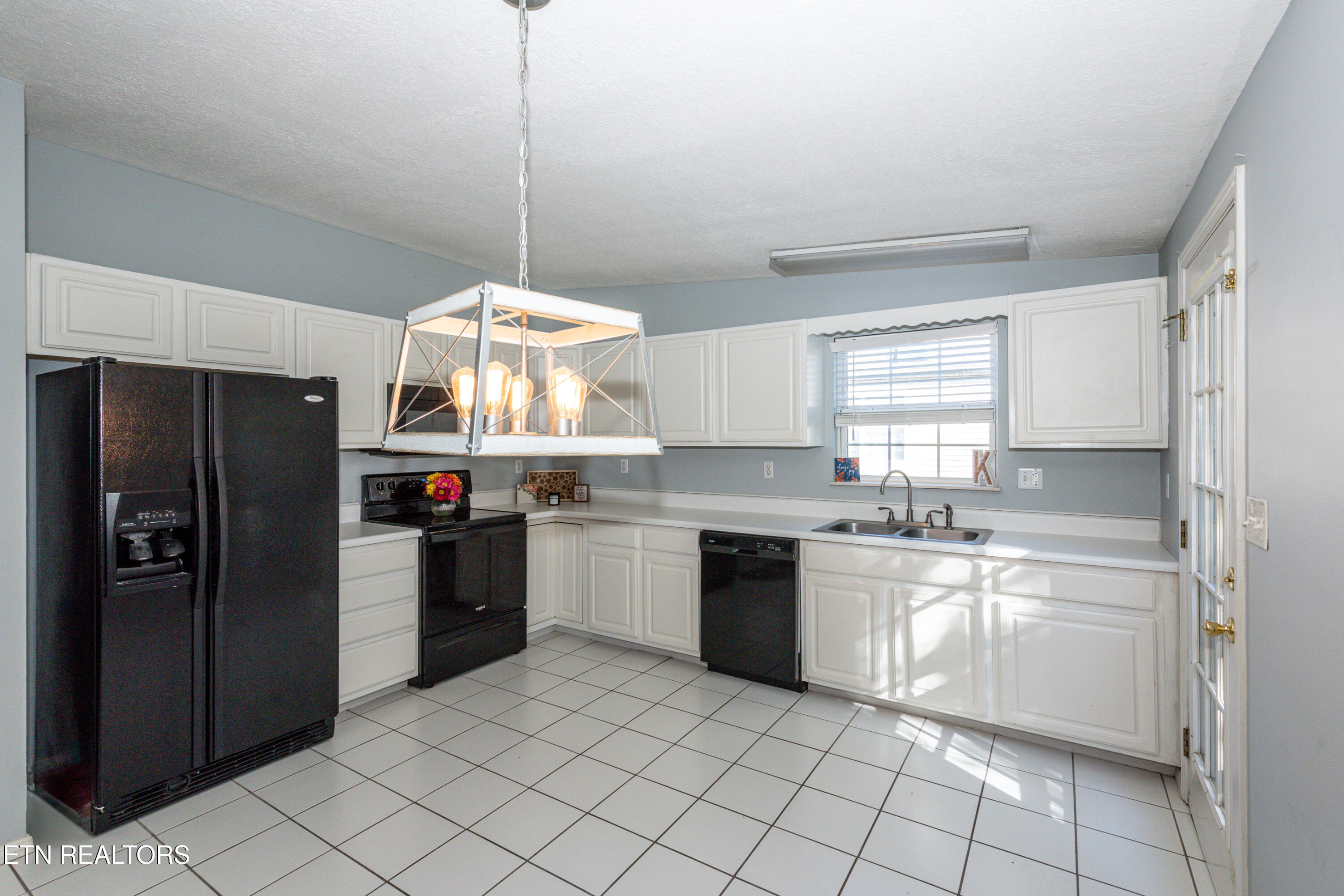 1103 Serlio Way Knoxville TN 37920