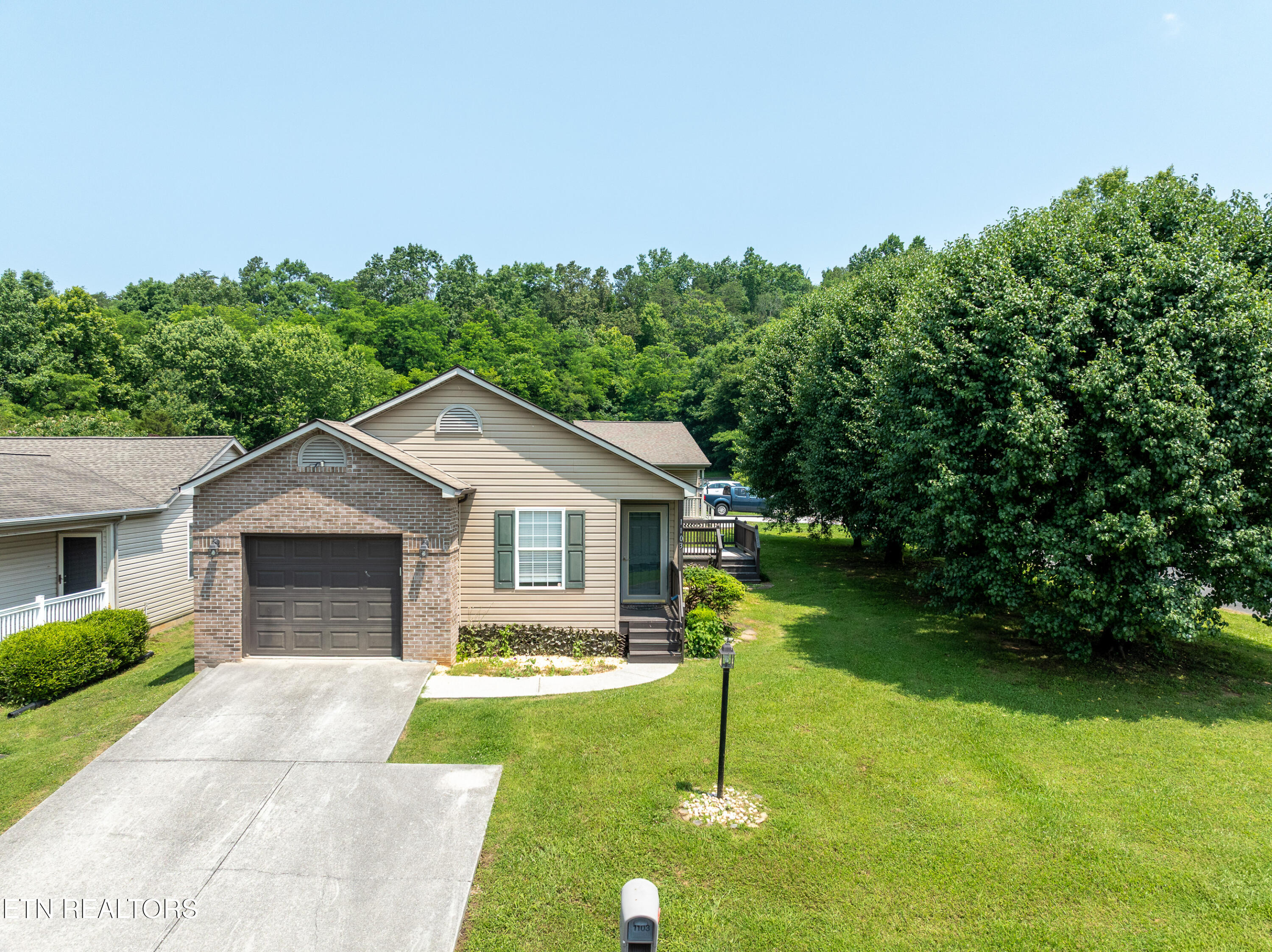 1103 Serlio Way Knoxville TN 37920