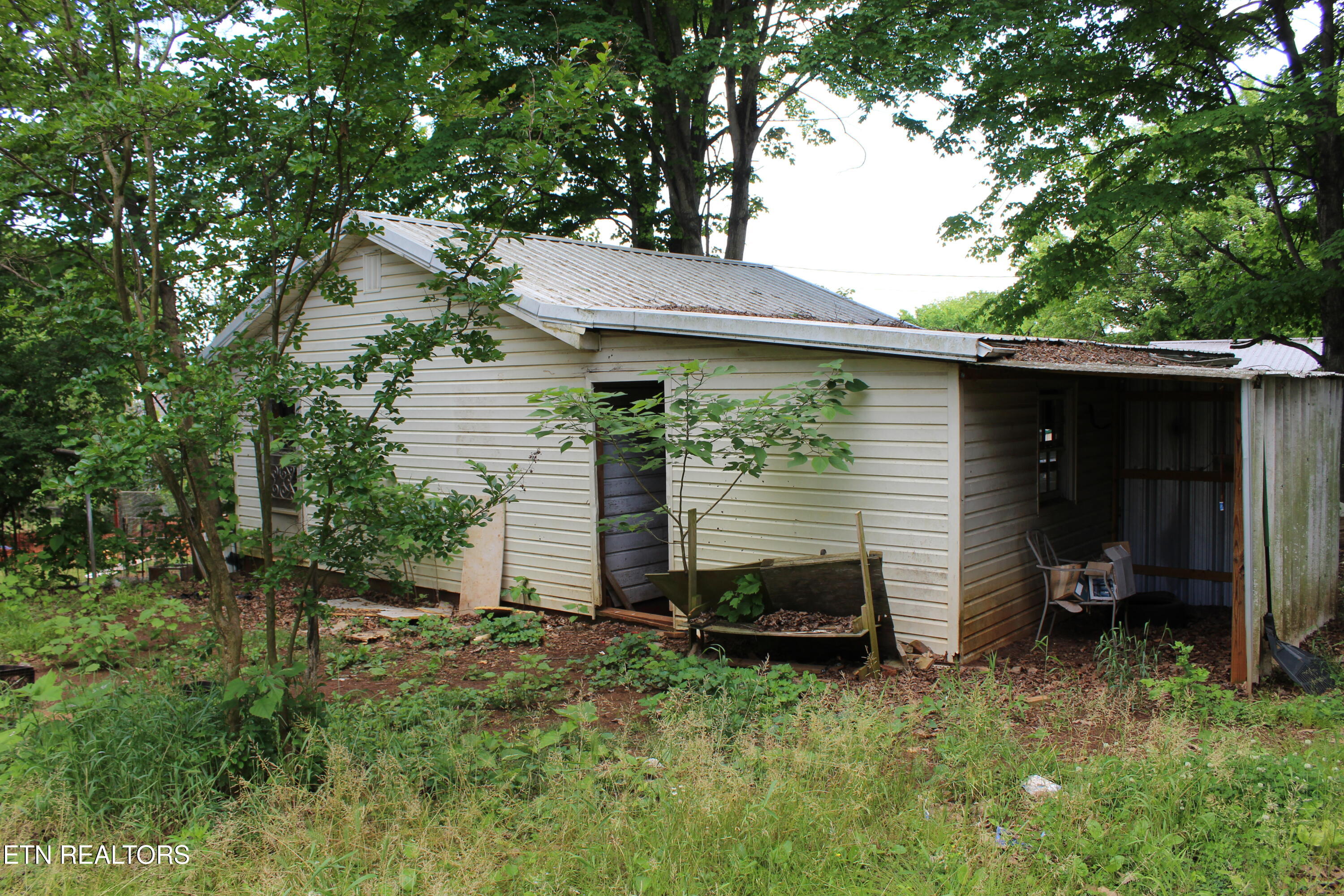 903 W Morris Street Sweetwater TN 37874
