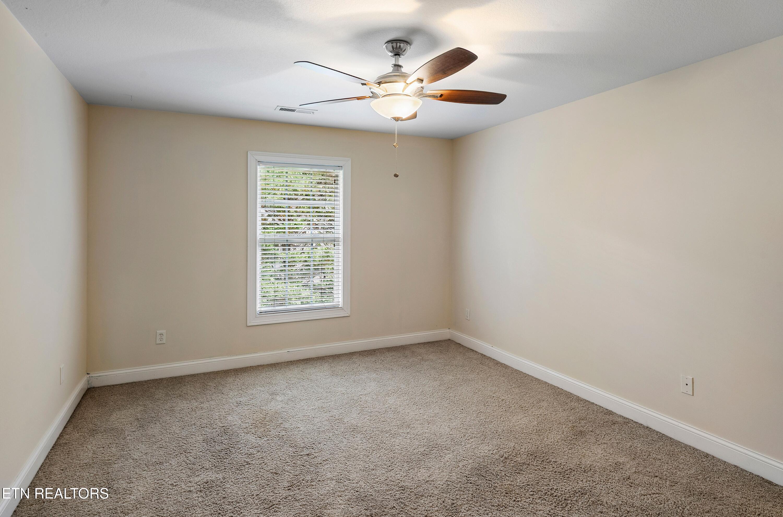 1724 Evening Shade Lane Knoxville TN 37919