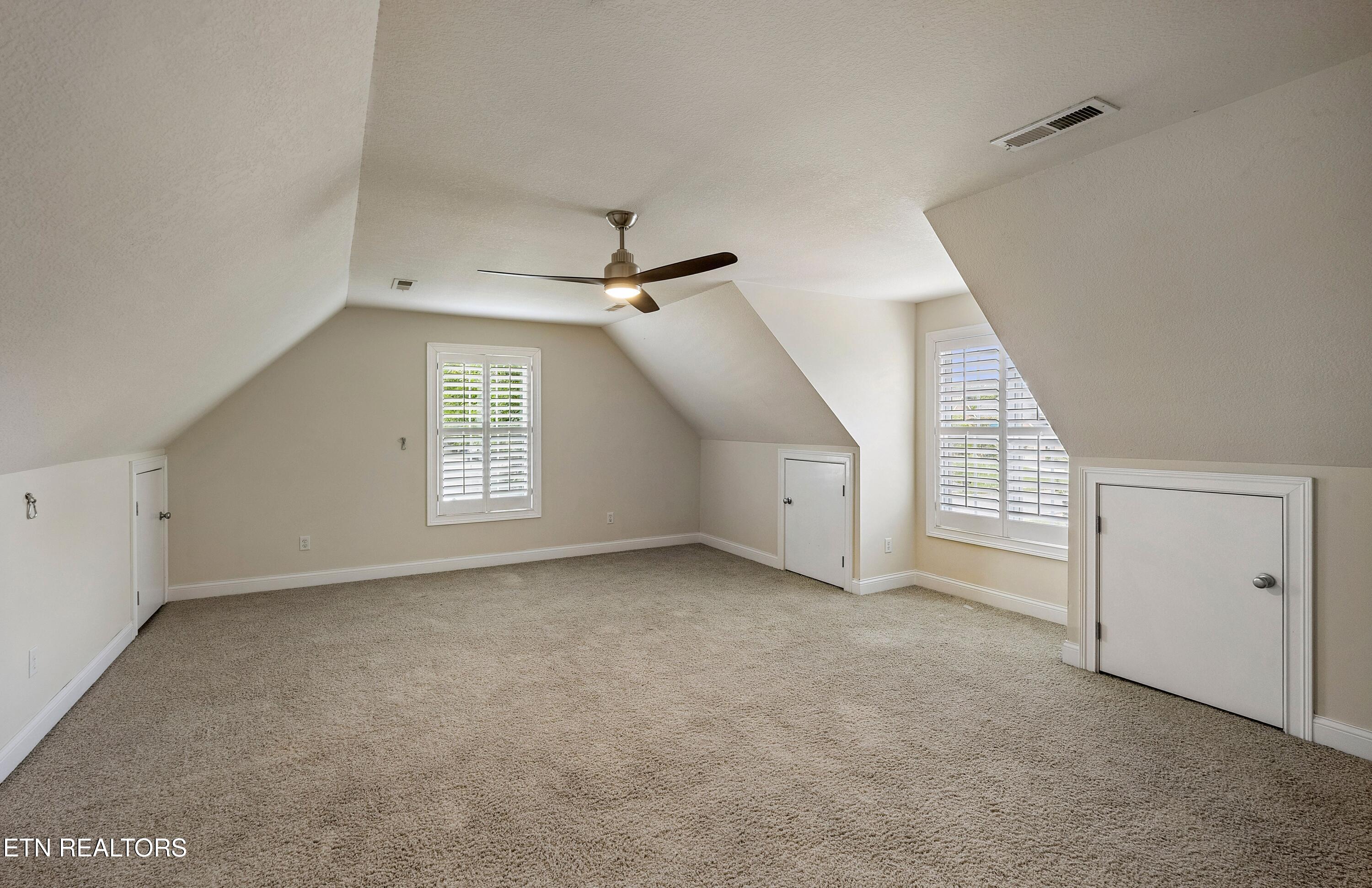 1724 Evening Shade Lane Knoxville TN 37919