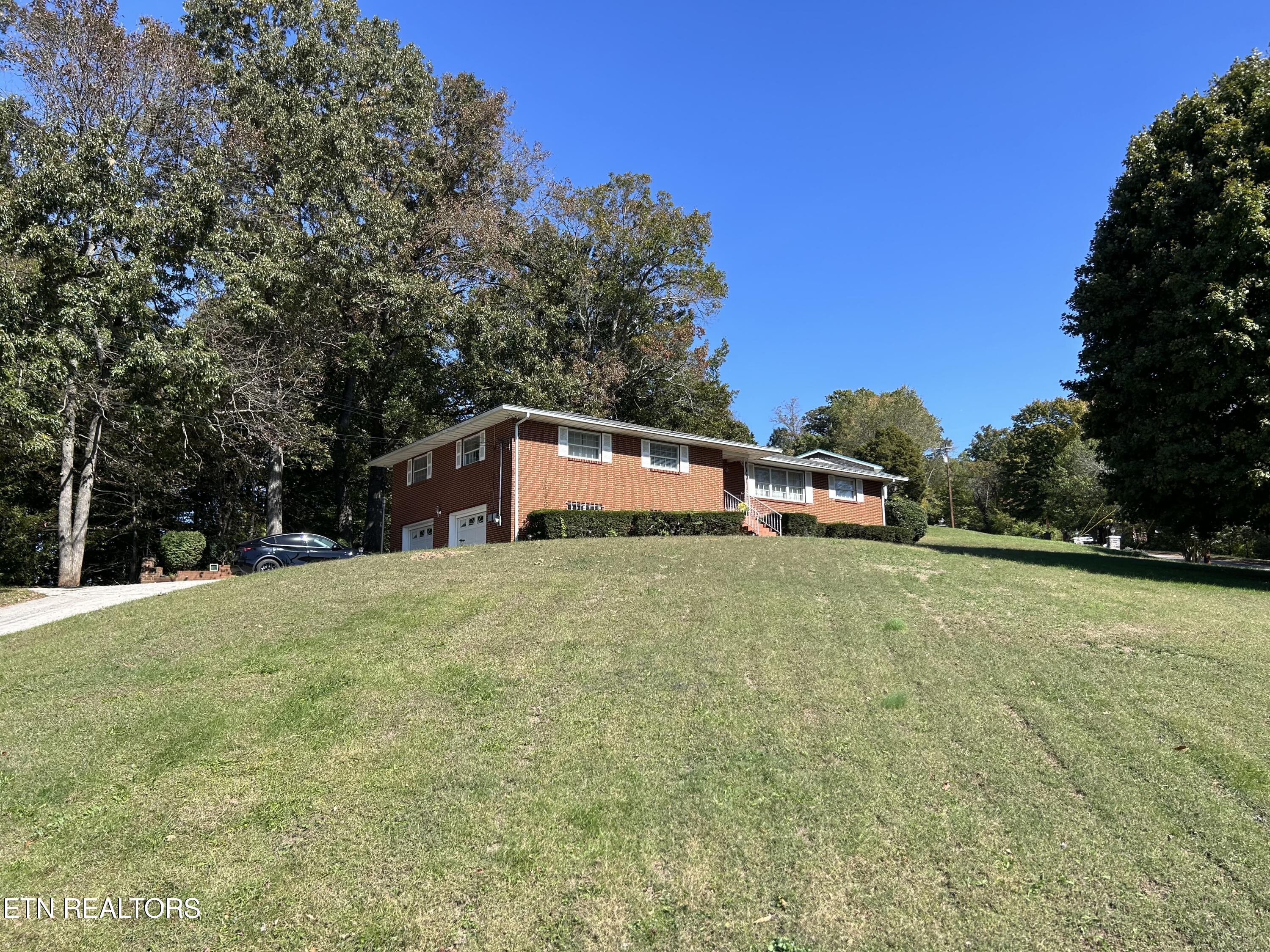 320 Lupine Drive Knoxville TN 37924
