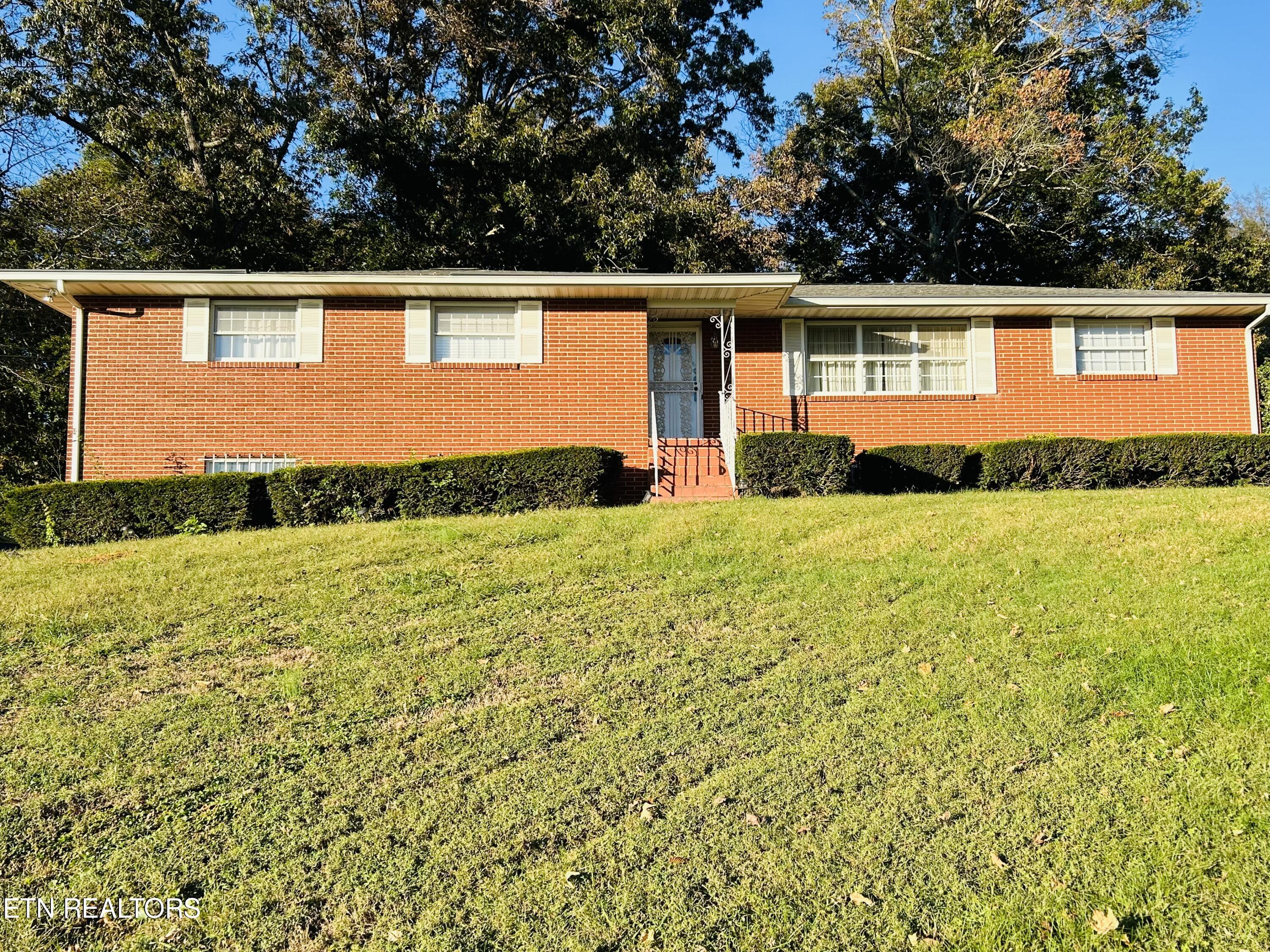 320 Lupine Drive Knoxville TN 37924