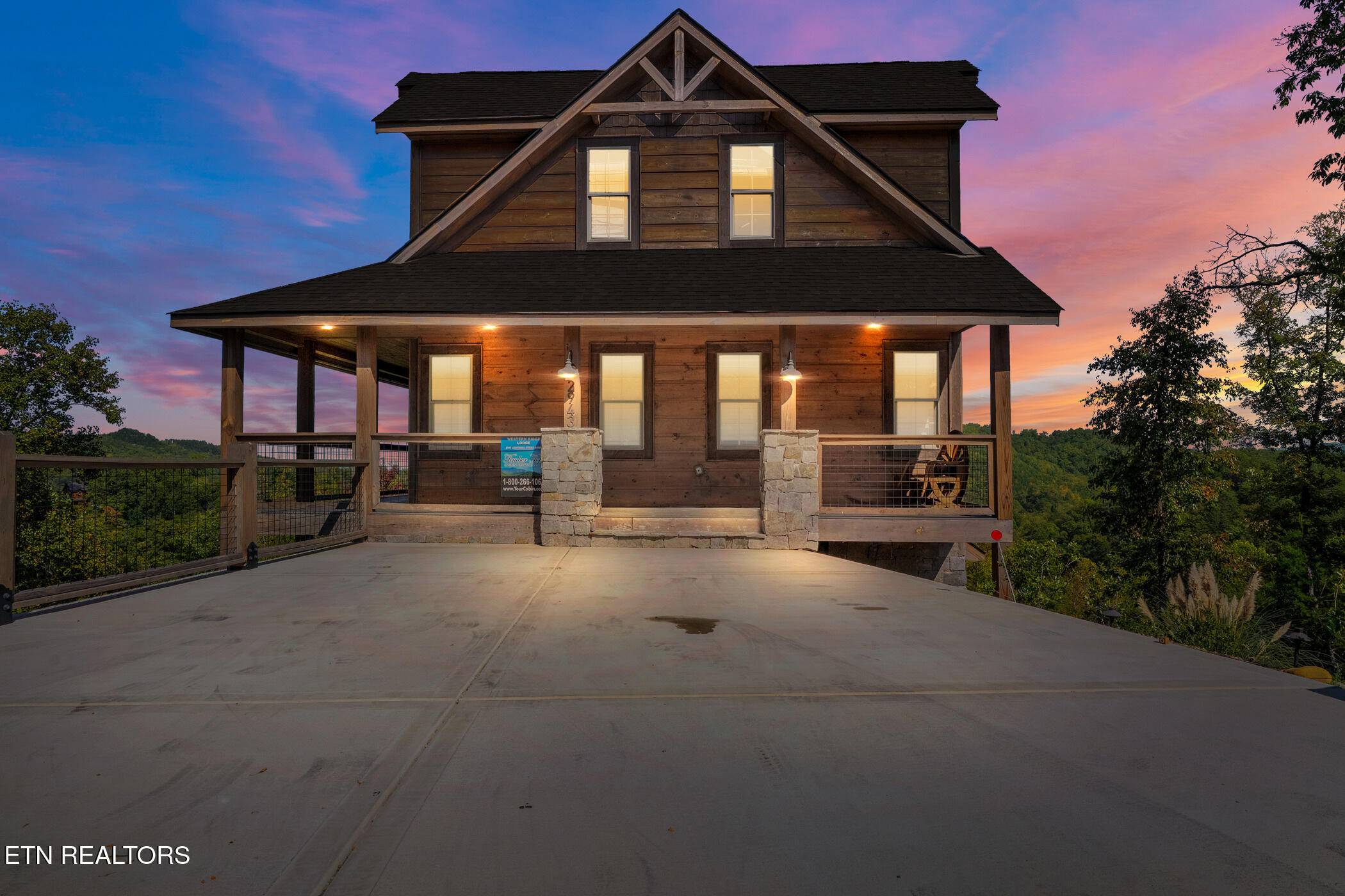 2943 Lightning Strike Drive Sevierville TN 37862