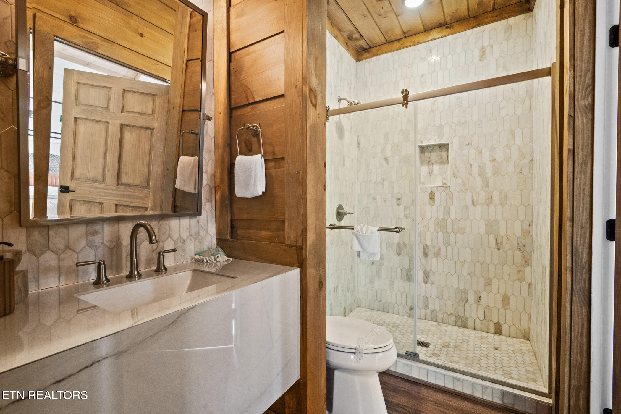 2943 Lightning Strike Drive Sevierville TN 37862