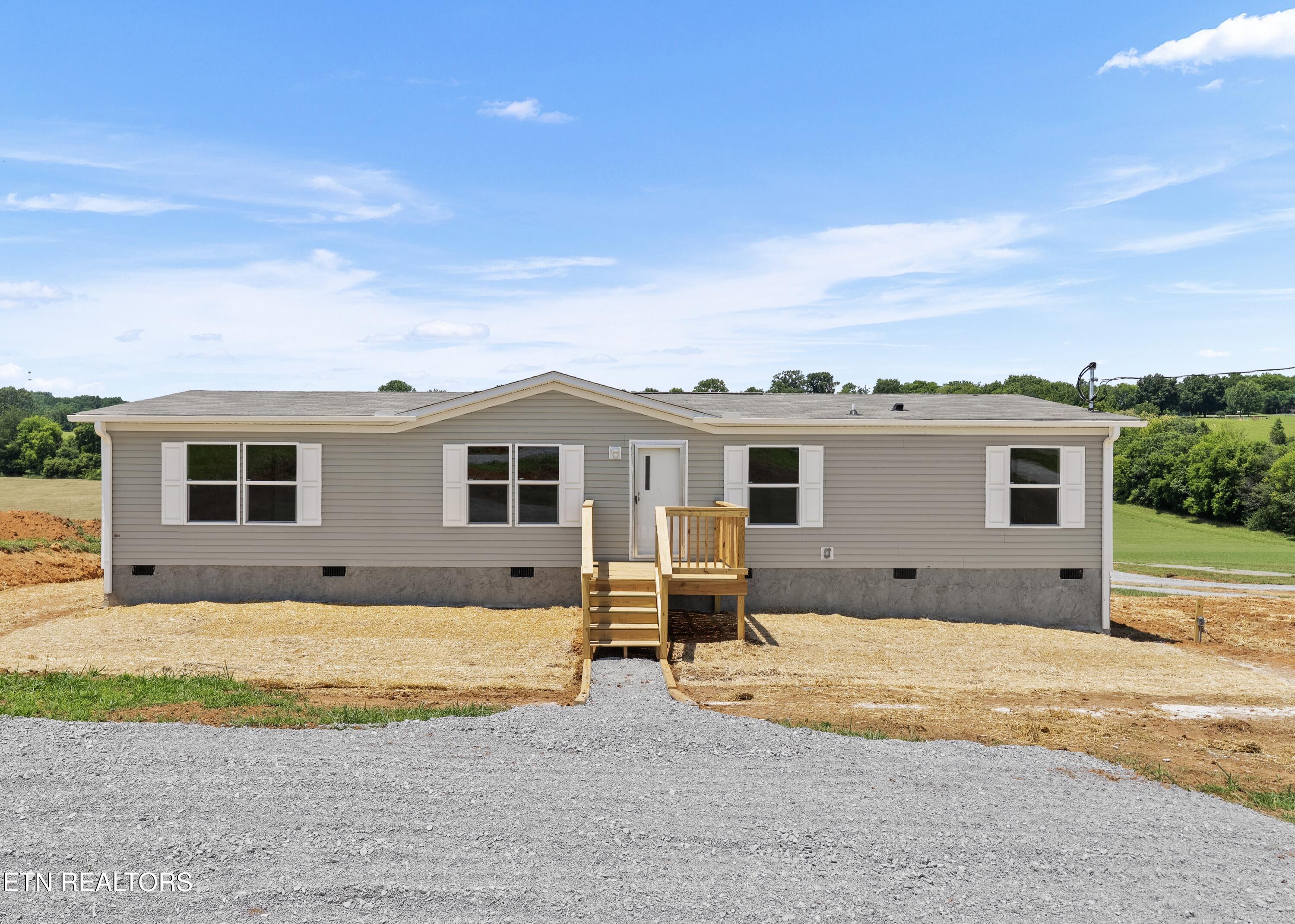 277 Thompson Road Madisonville TN 37354