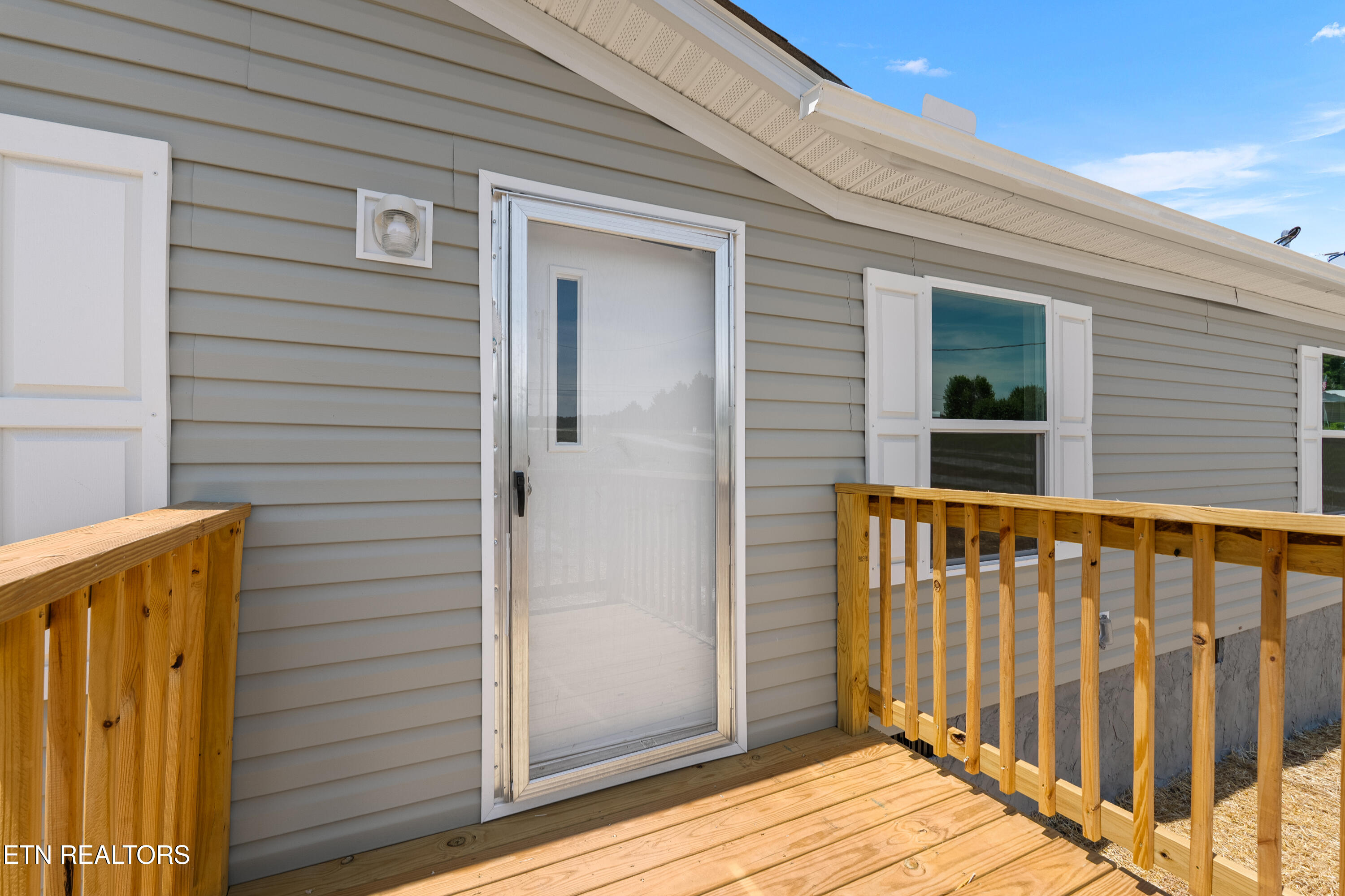 277 Thompson Road Madisonville TN 37354