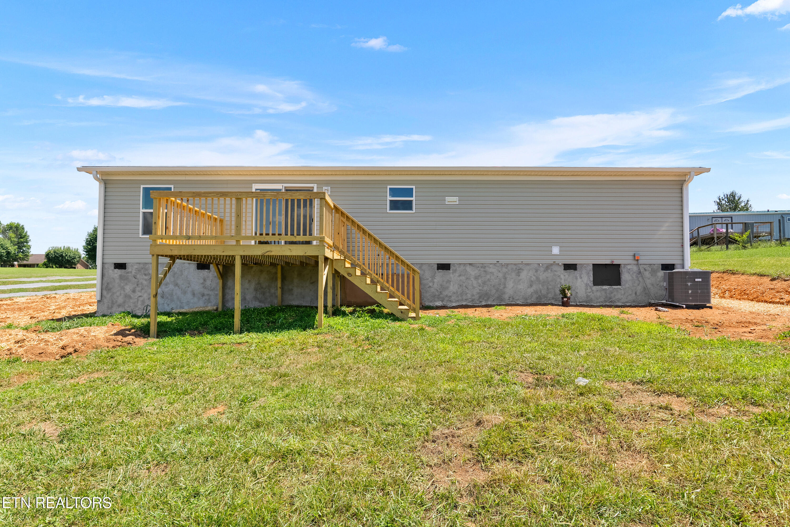 277 Thompson Road Madisonville TN 37354