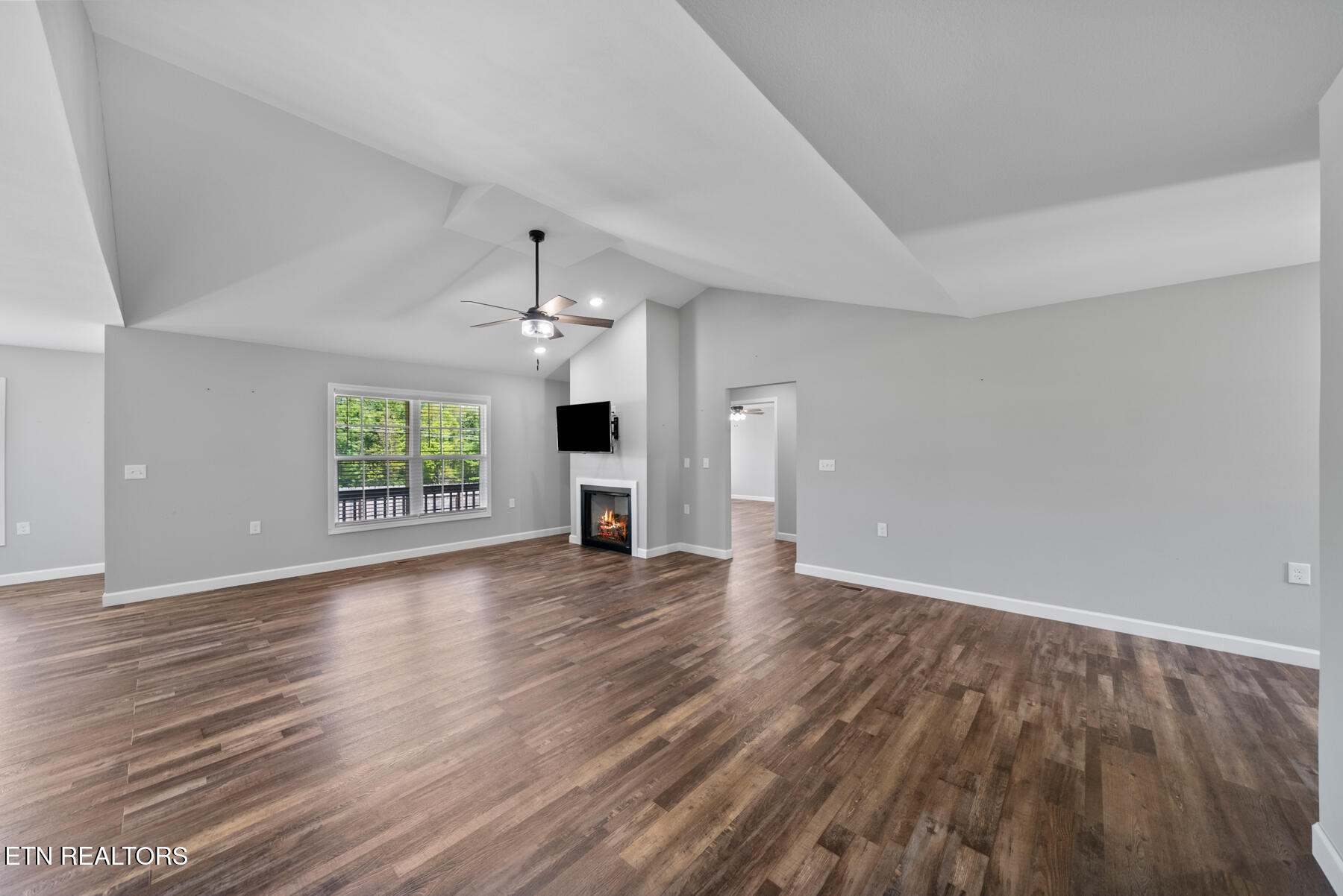 359 Dayton Avenue Crossville TN 38555