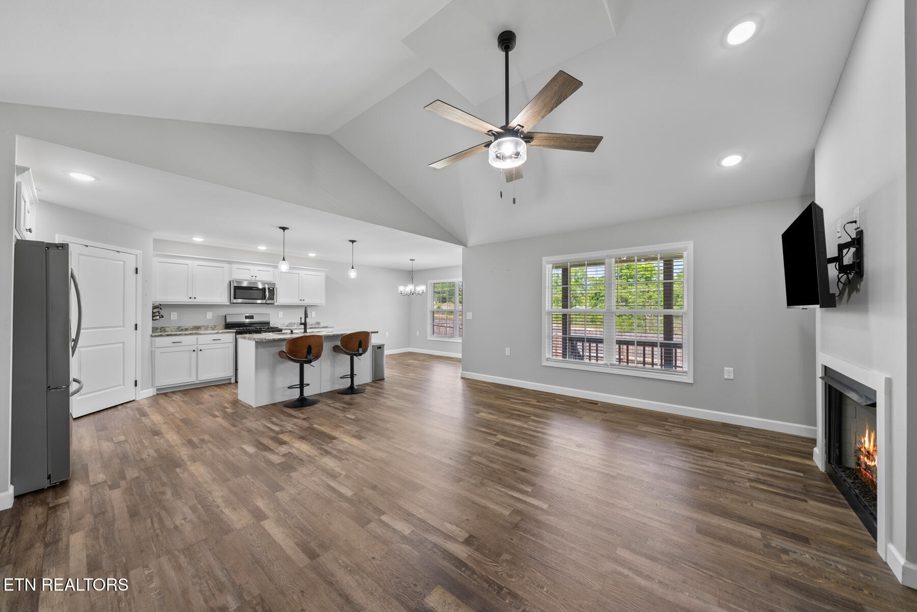 359 Dayton Avenue Crossville TN 38555