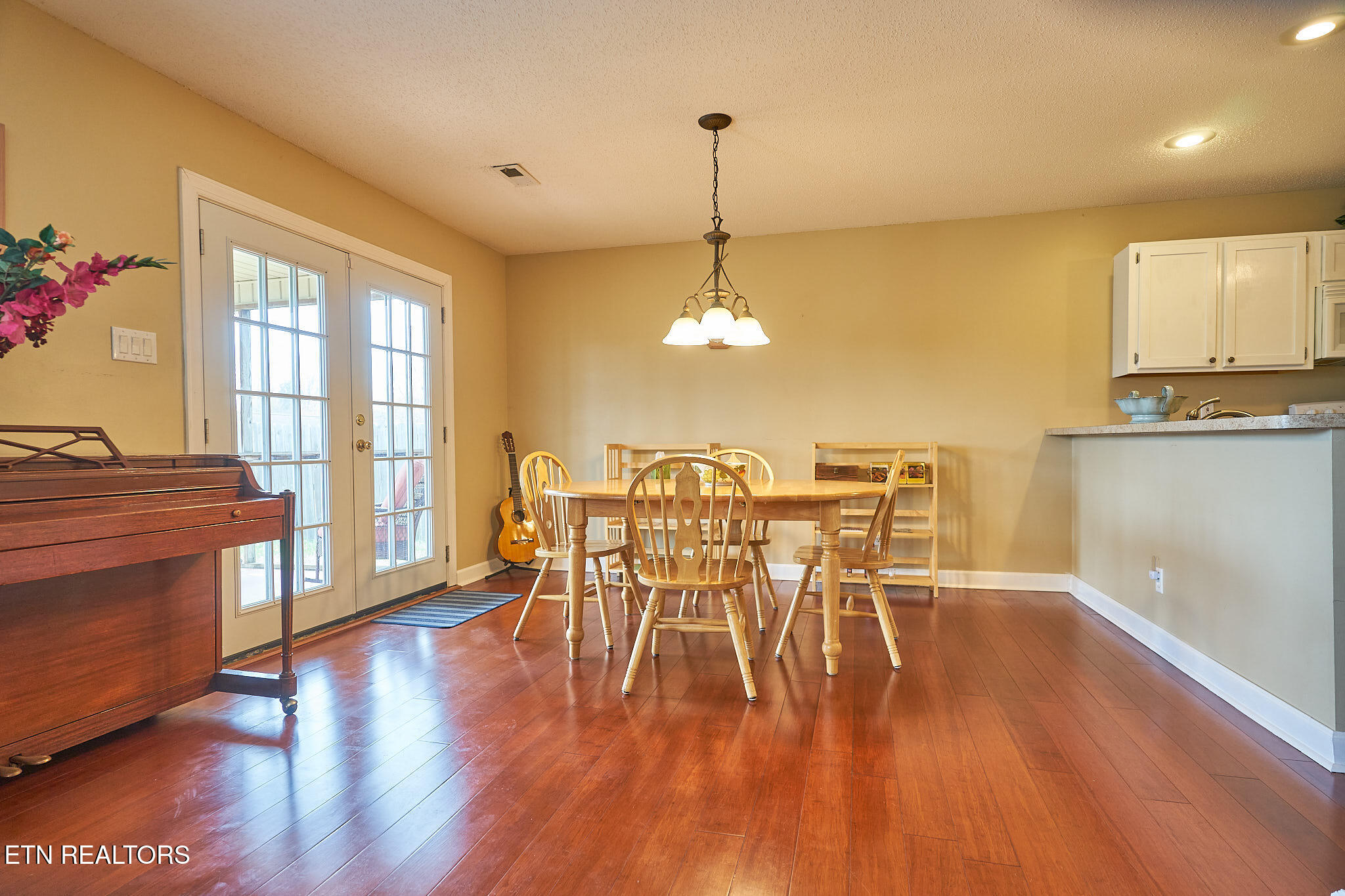 2009 Southern Oaks Drive Maryville TN 37801