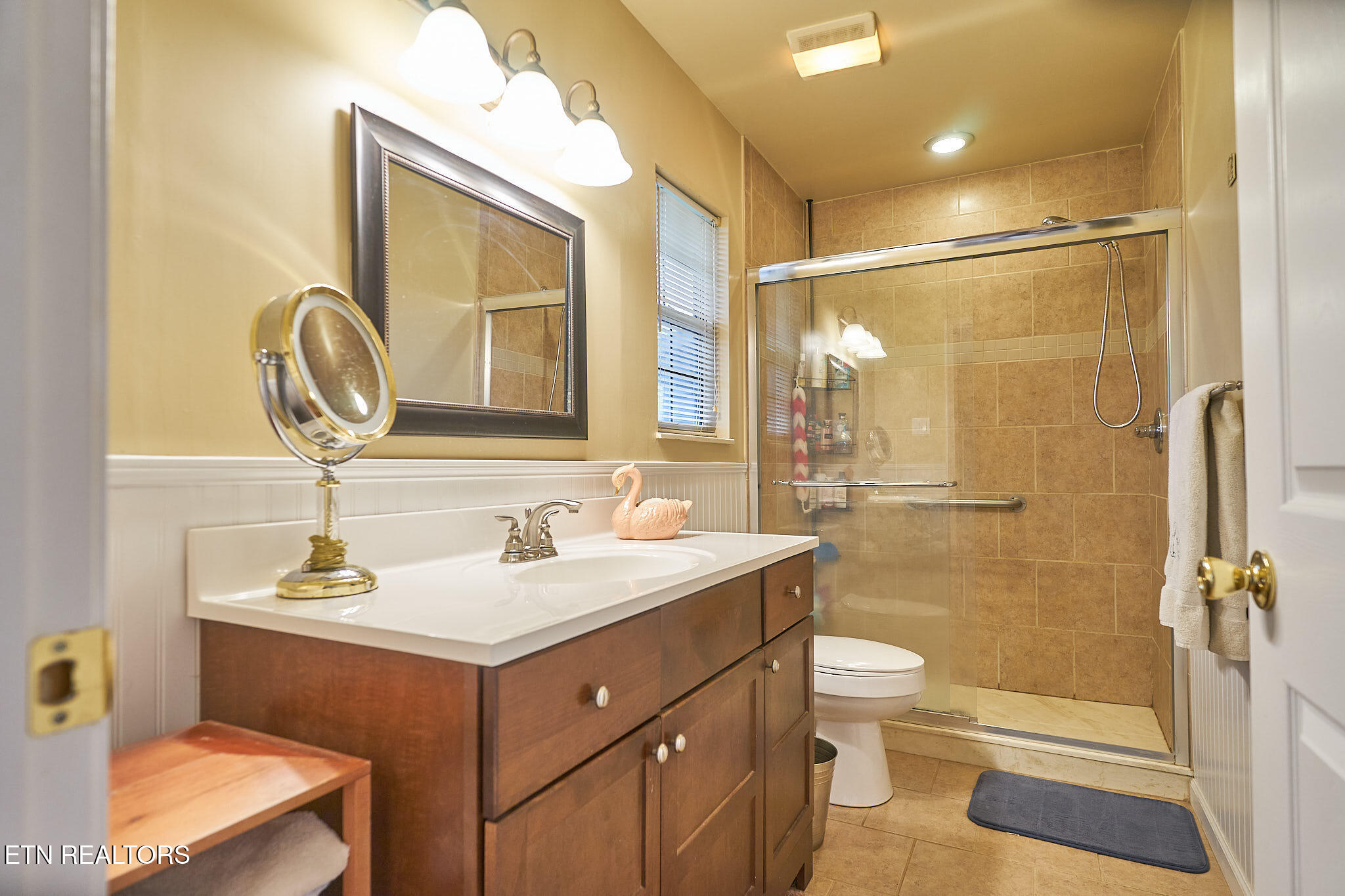 2009 Southern Oaks Drive Maryville TN 37801