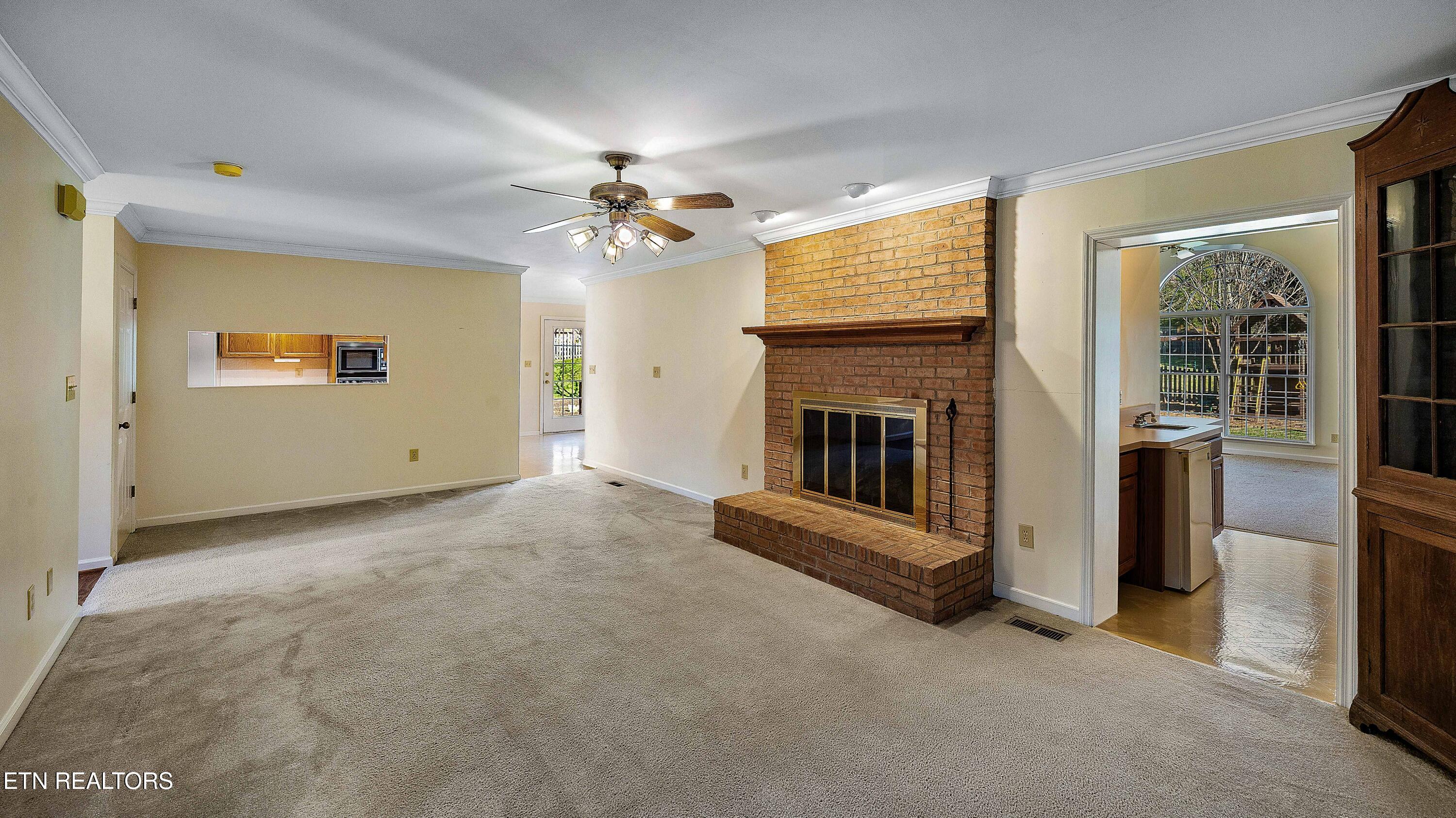 1204 Ashgrove Place Knoxville TN 37919
