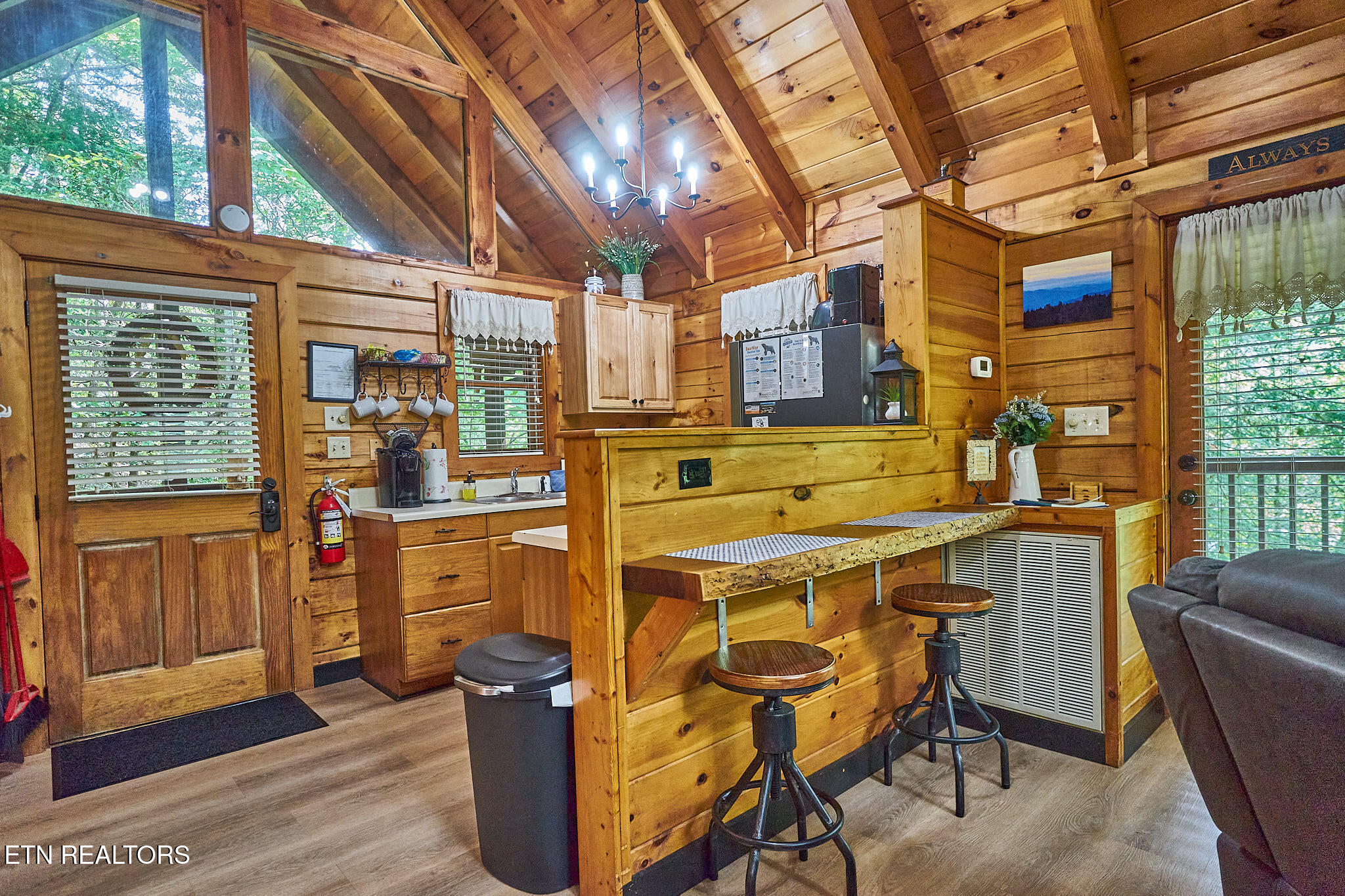 523 Hoot Owl Way Gatlinburg TN 37738
