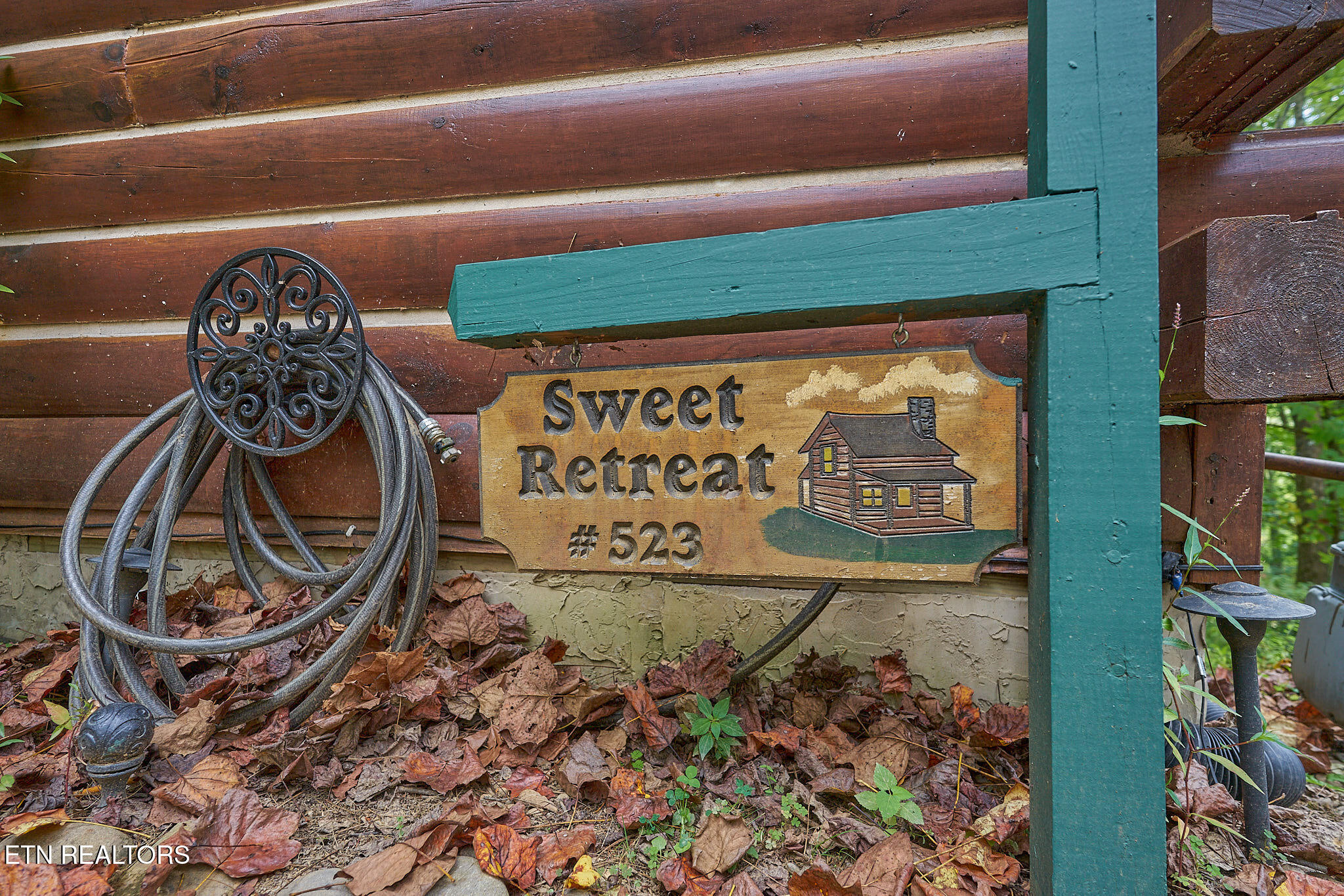 523 Hoot Owl Way Gatlinburg TN 37738