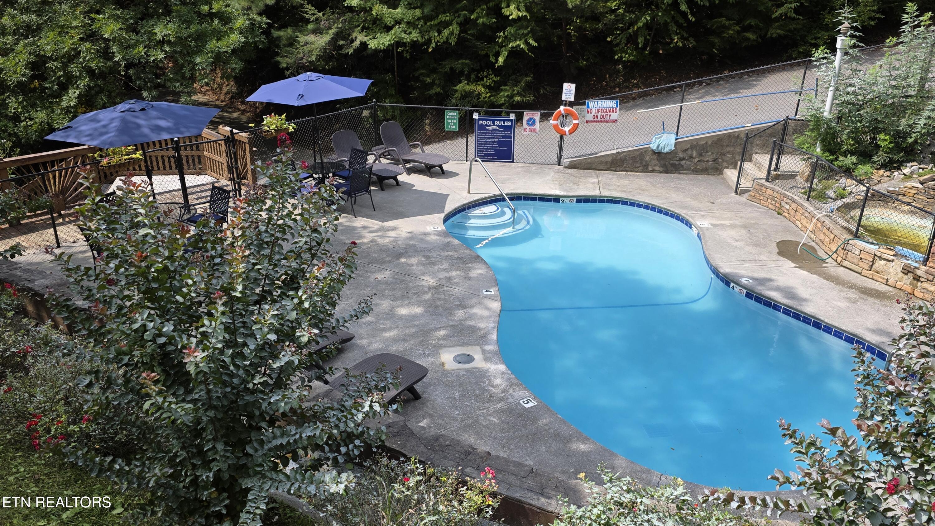 523 Hoot Owl Way Gatlinburg TN 37738