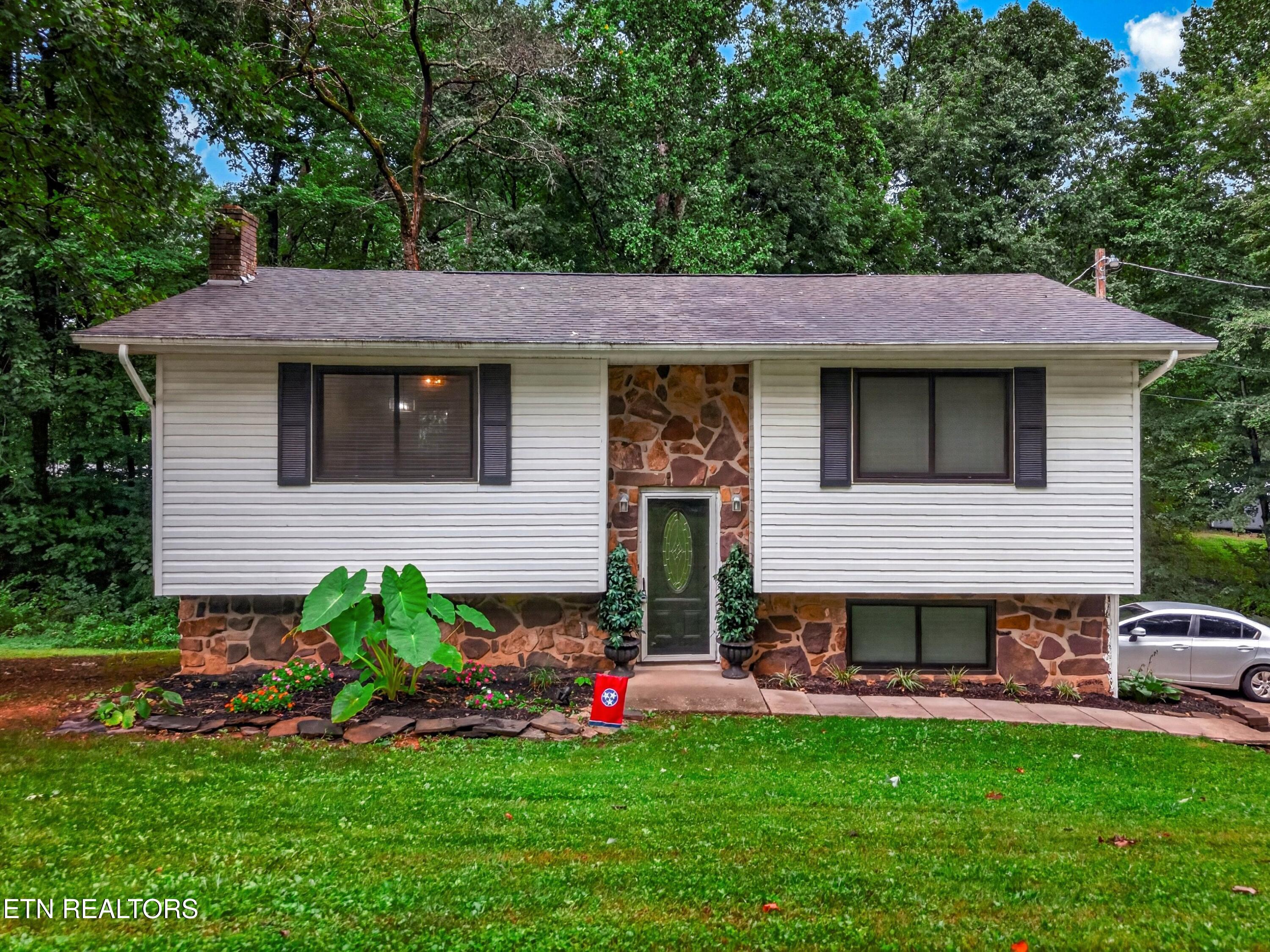 464 Norris Drive Tazewell TN 37879