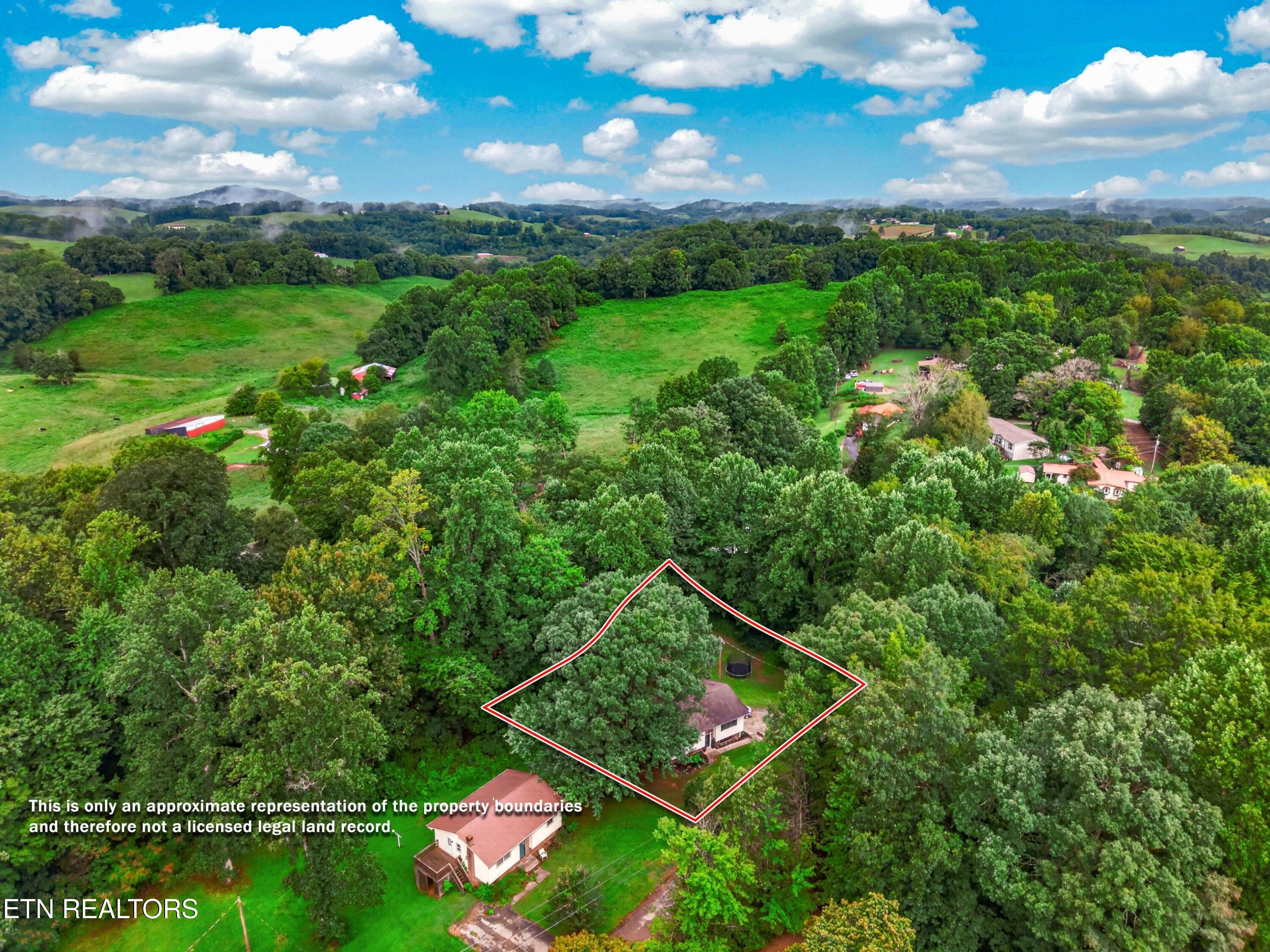 464 Norris Drive Tazewell TN 37879