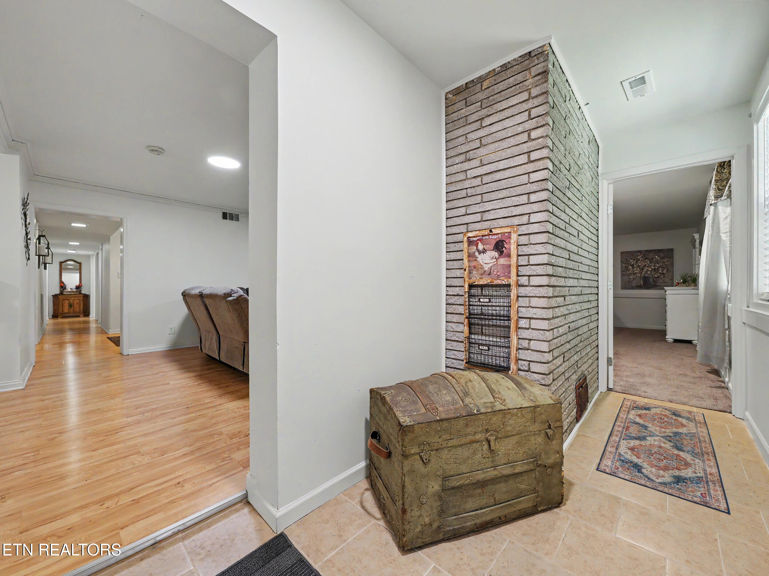 141 S Purdue Avenue Oak Ridge TN 37830