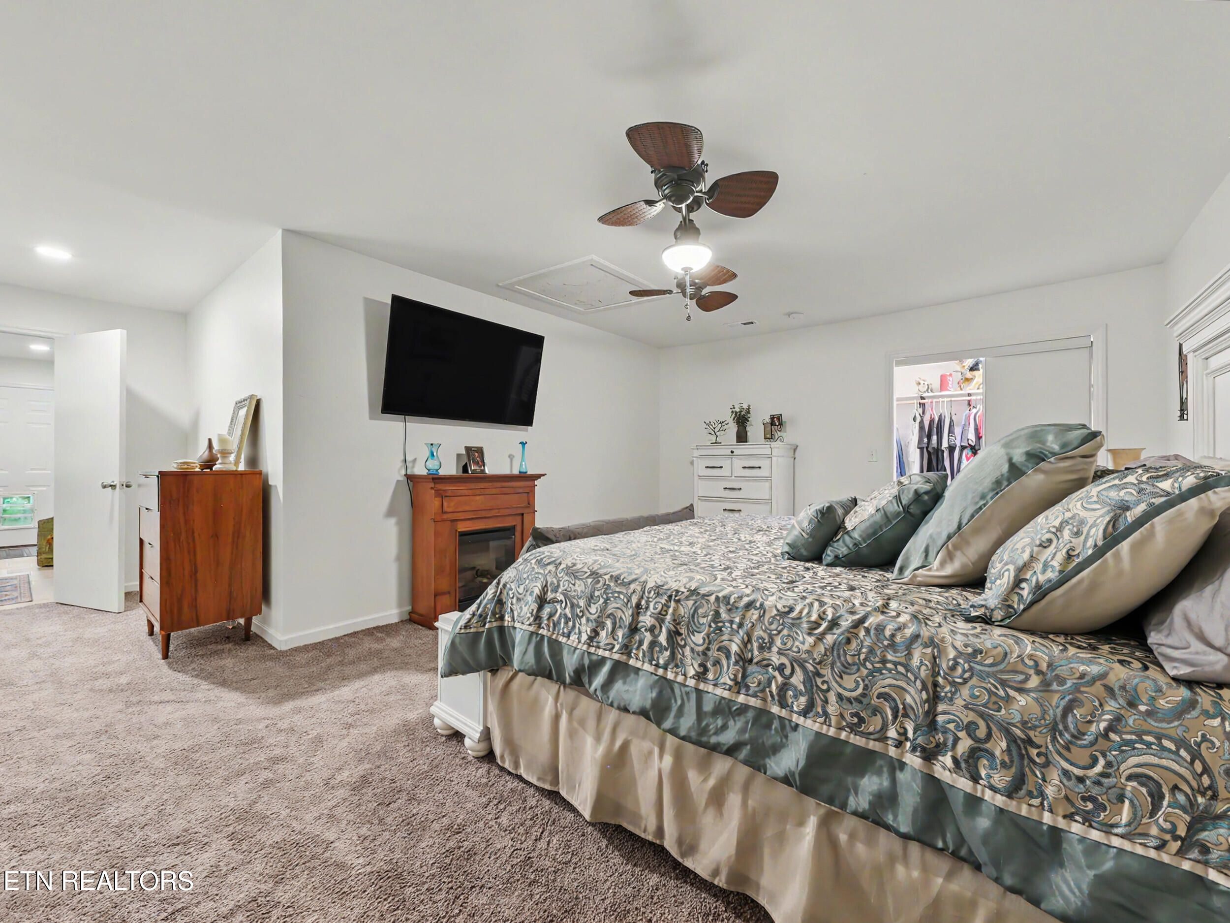 141 S Purdue Avenue Oak Ridge TN 37830