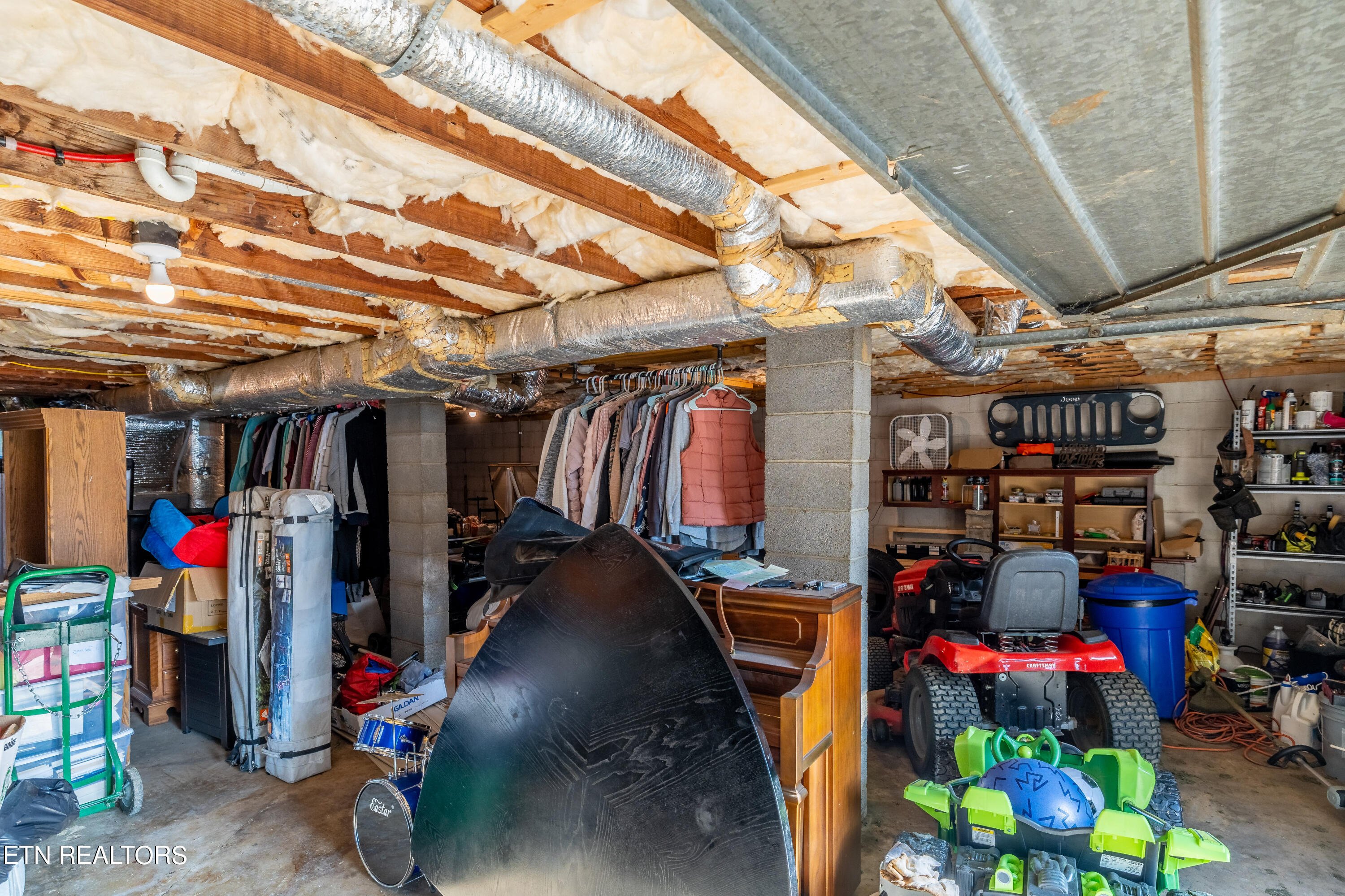 1719 Middlesettlements Road Maryville TN 37801