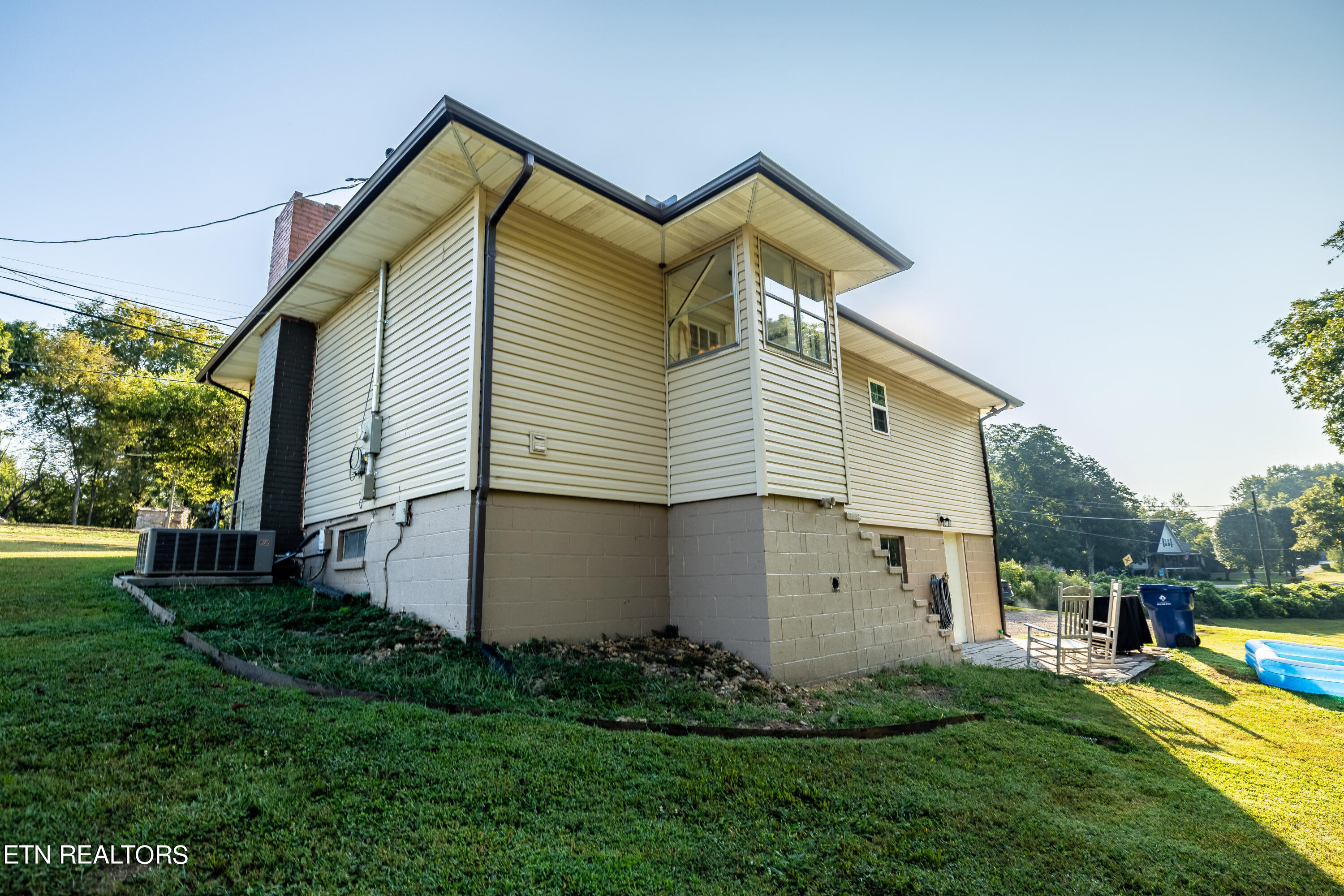 1719 Middlesettlements Road Maryville TN 37801