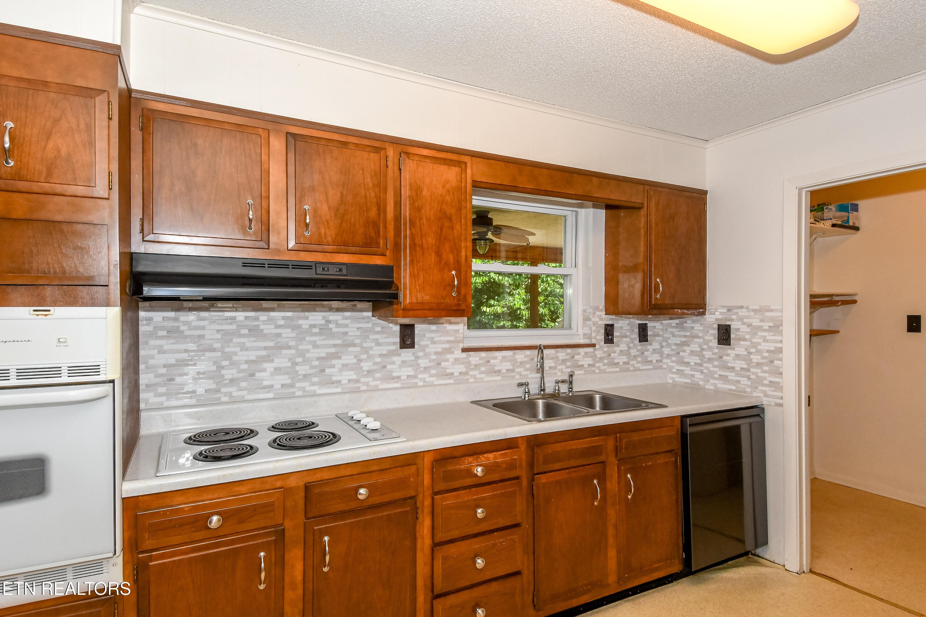 2919 W Woodbine Drive Maryville TN 37803