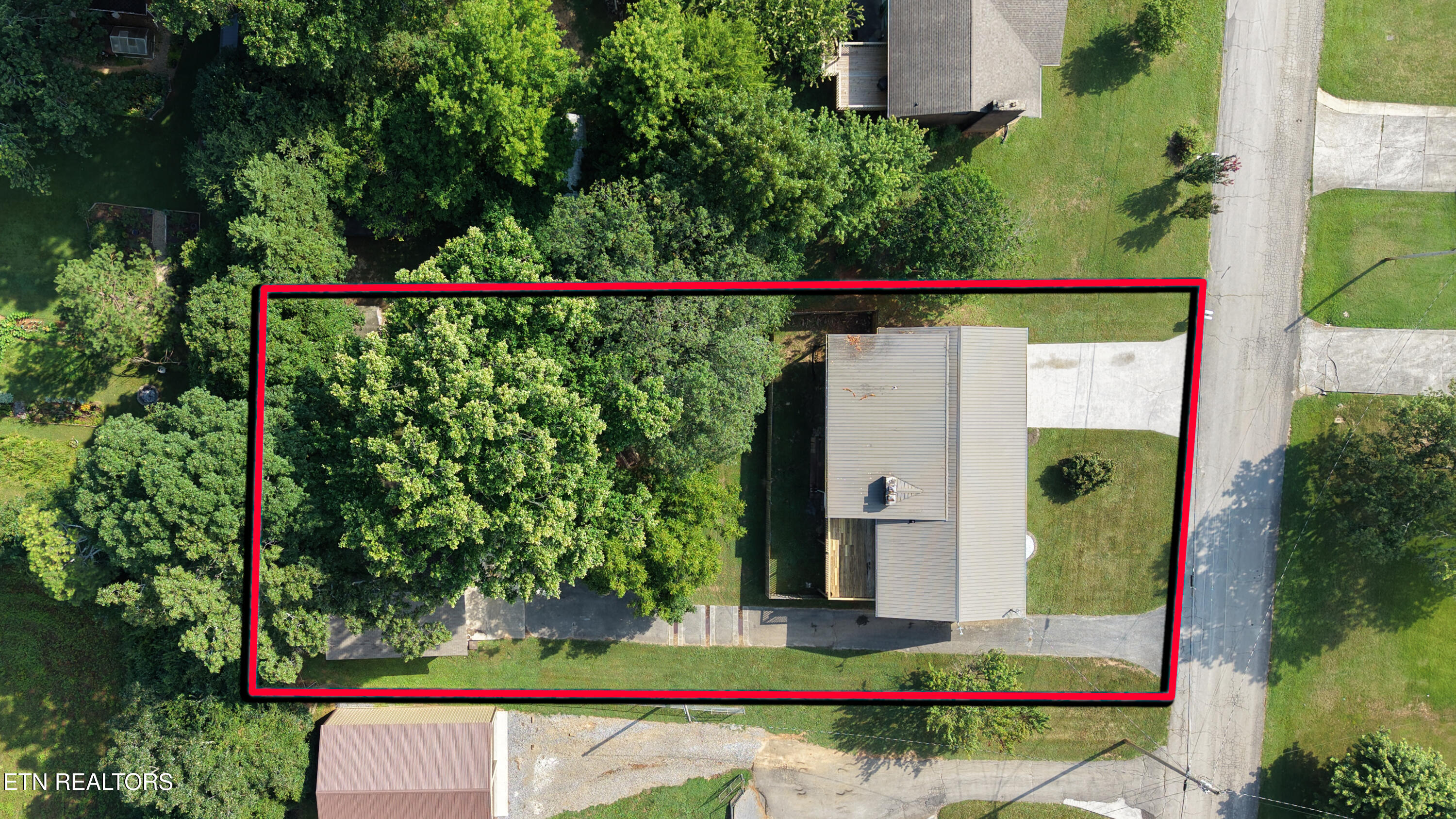 2919 W Woodbine Drive Maryville TN 37803