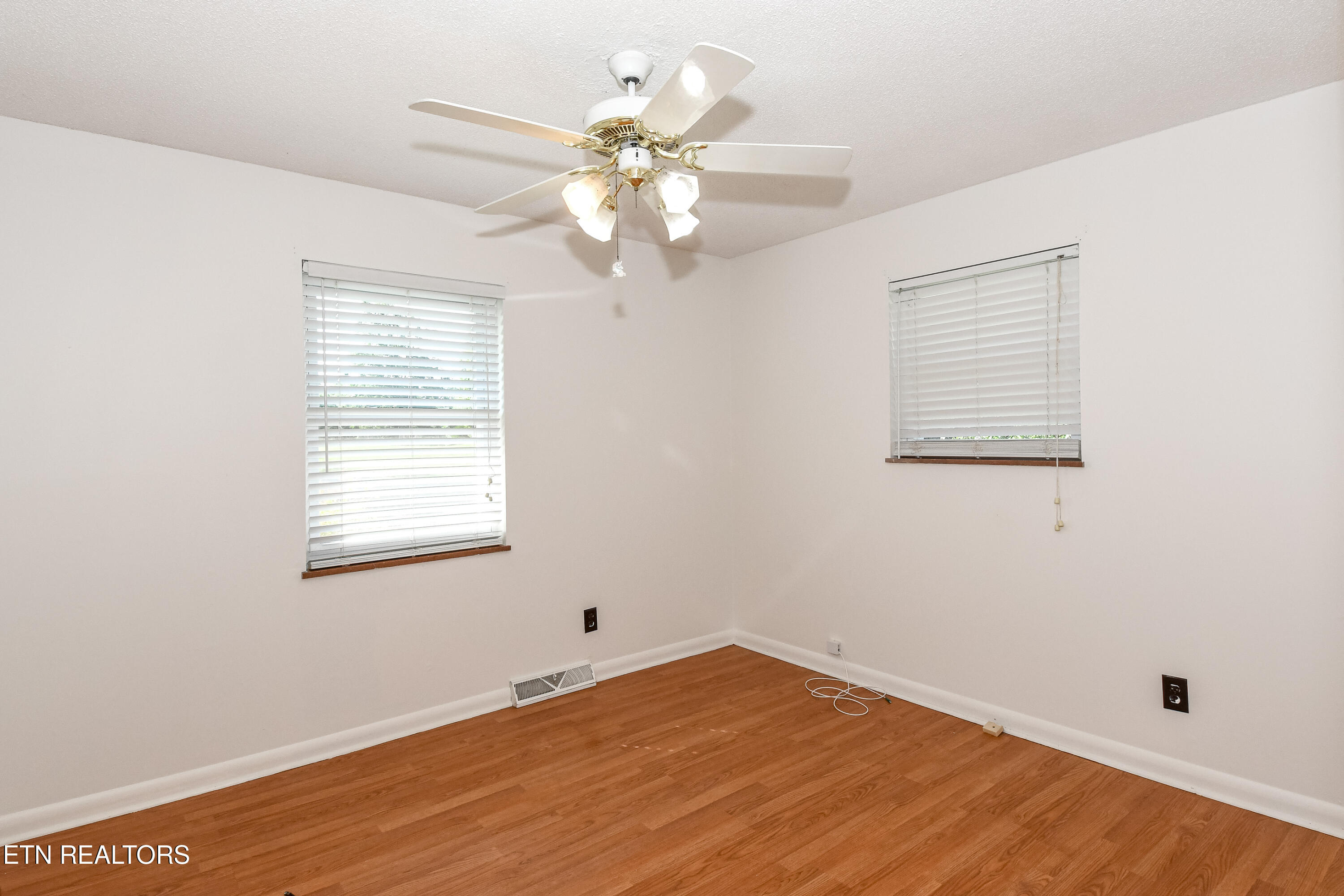 2919 W Woodbine Drive Maryville TN 37803