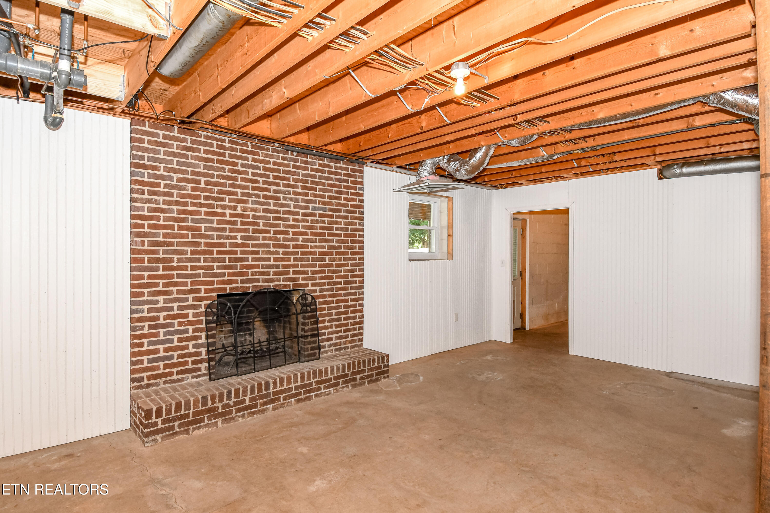2919 W Woodbine Drive Maryville TN 37803