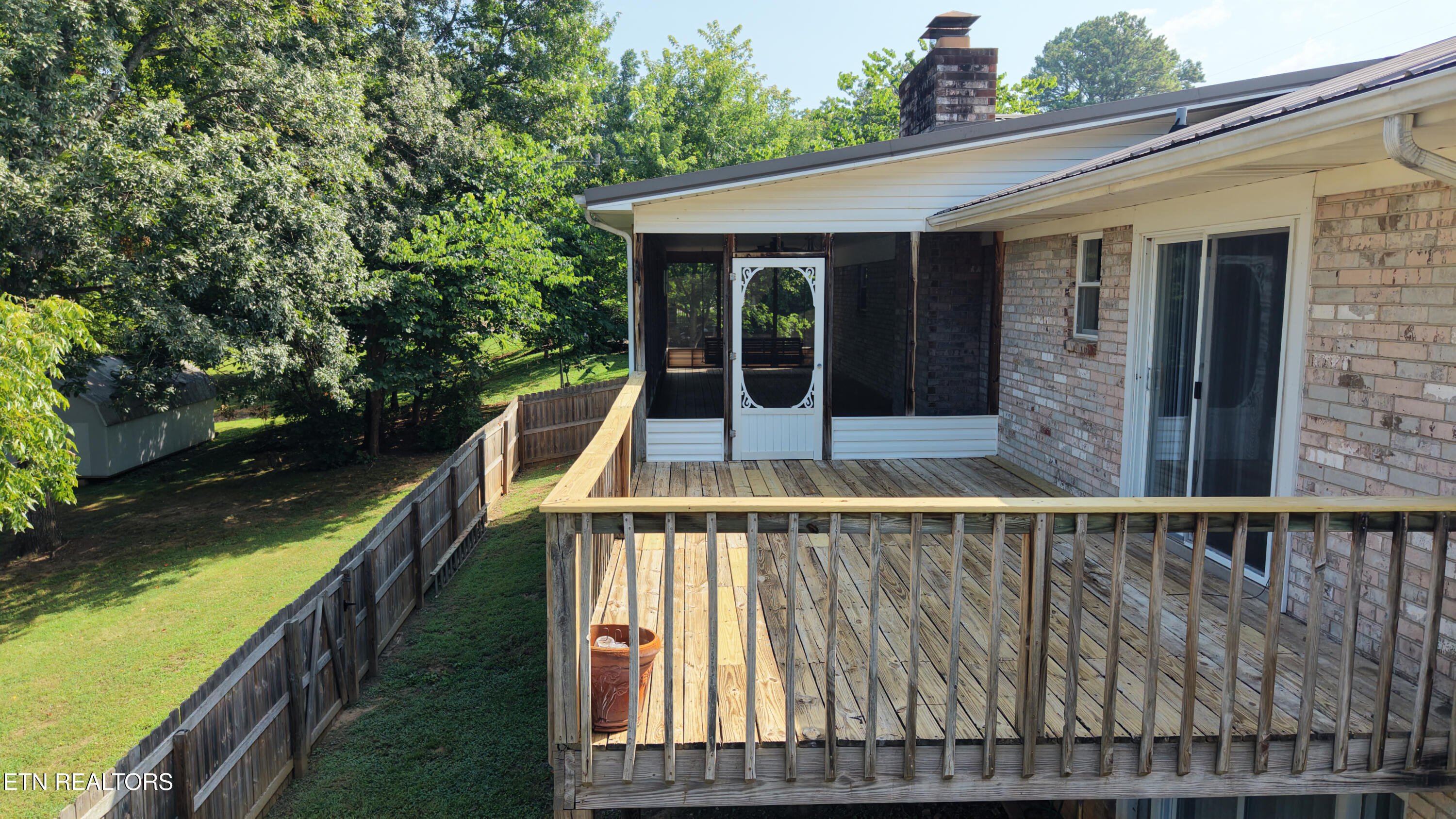 2919 W Woodbine Drive Maryville TN 37803