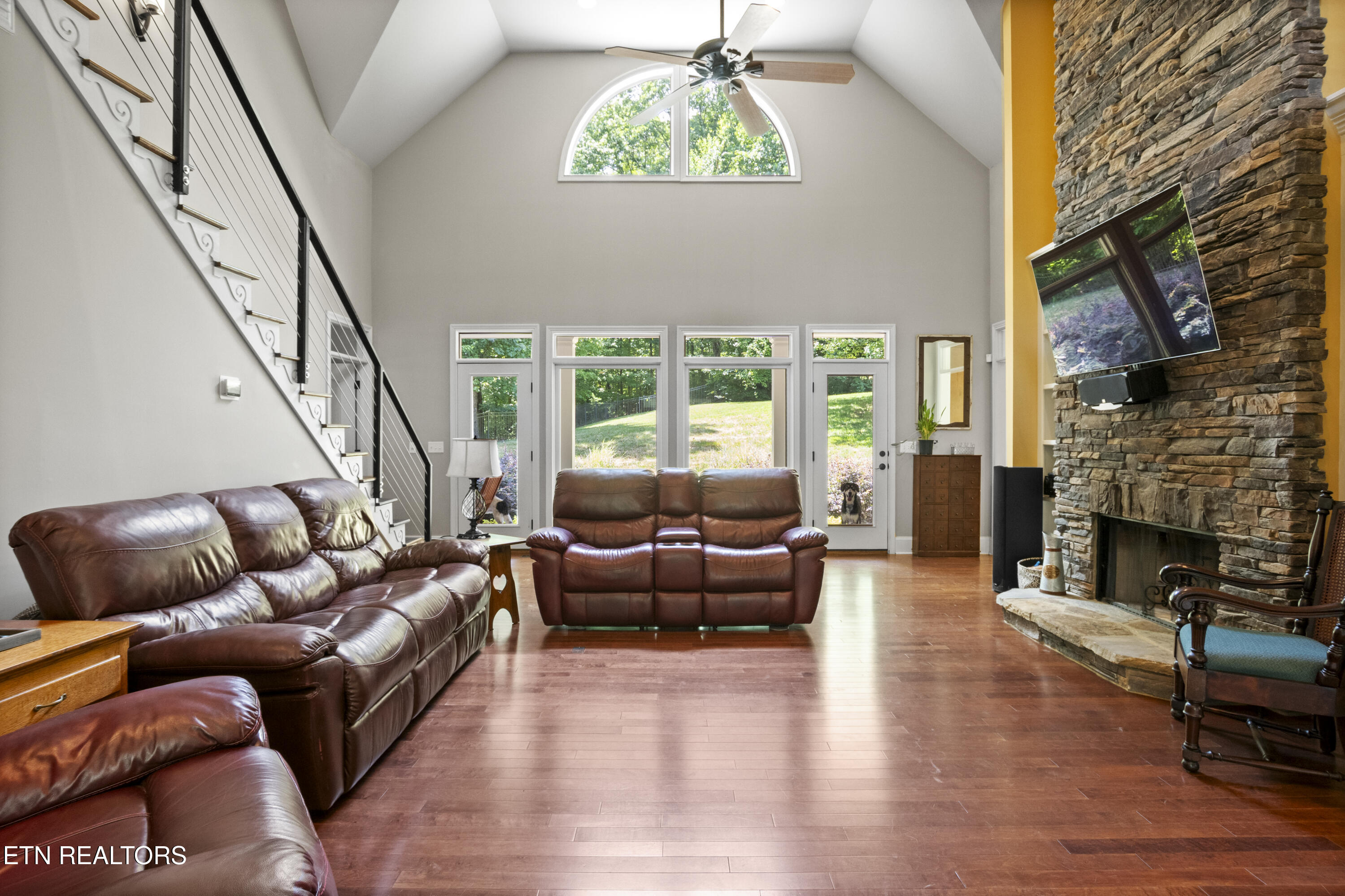 186 Lake Crest Drive Lenoir City TN 37772