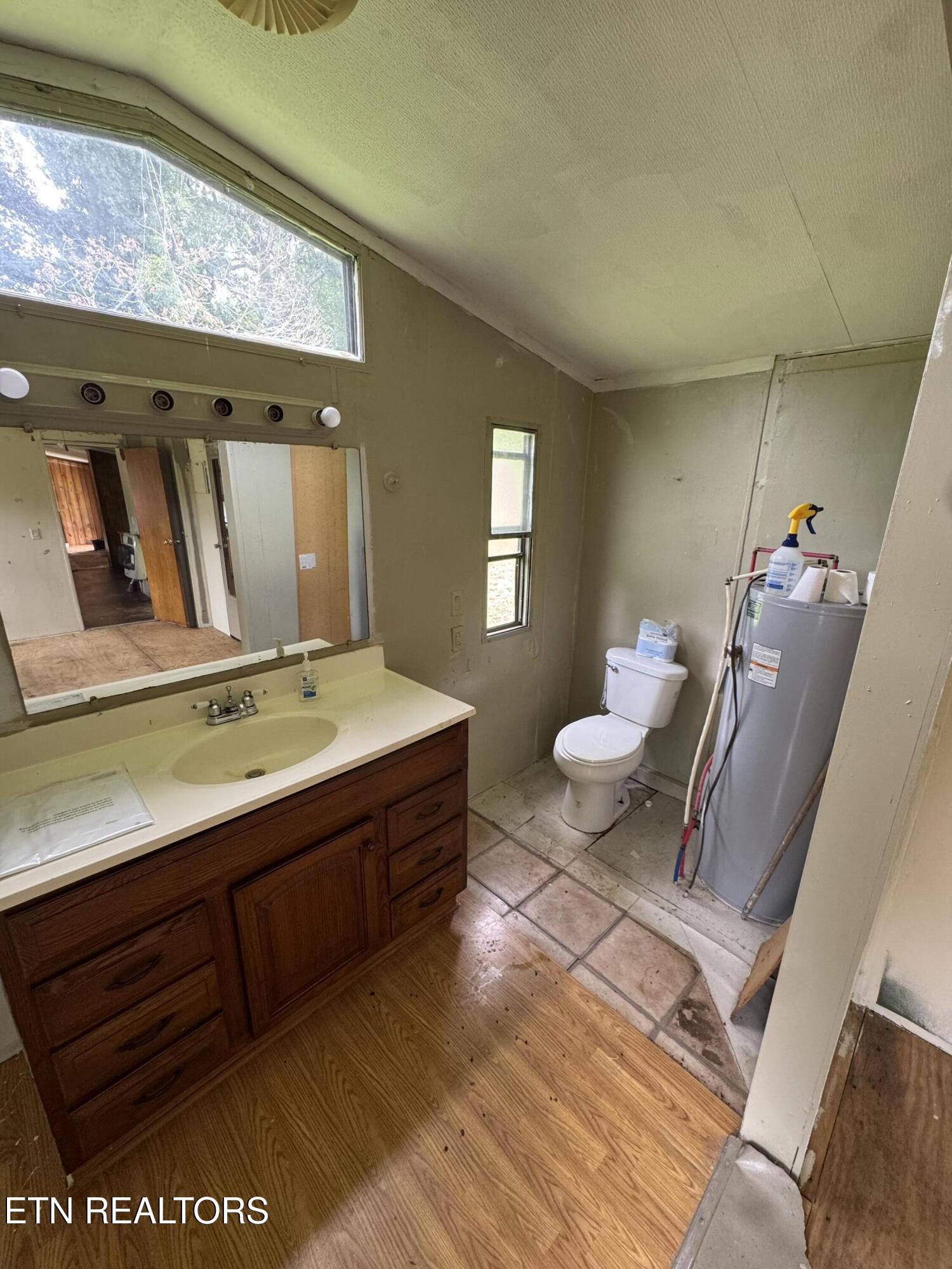 347 Depot Street Vonore TN 37885
