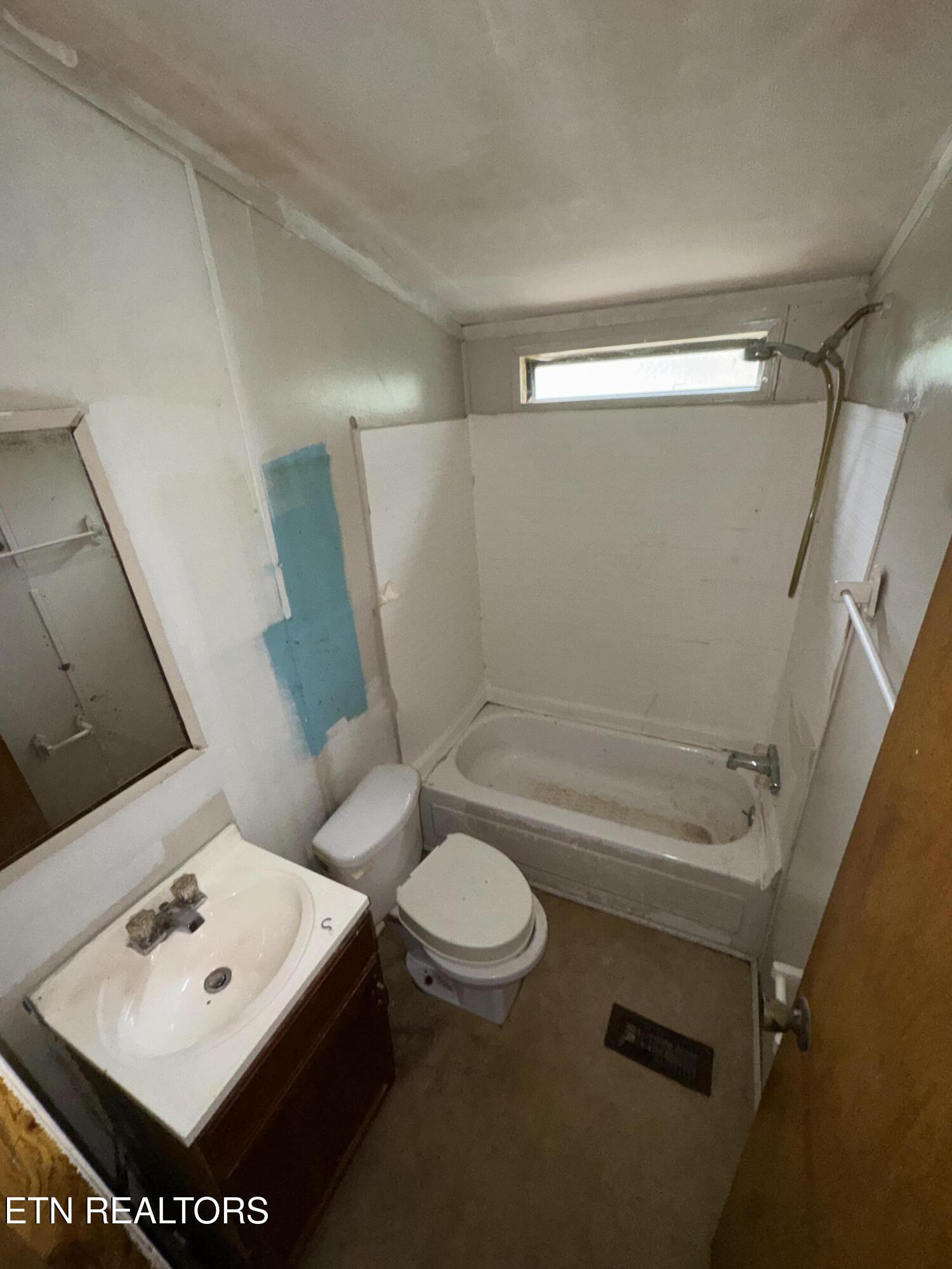 347 Depot Street Vonore TN 37885
