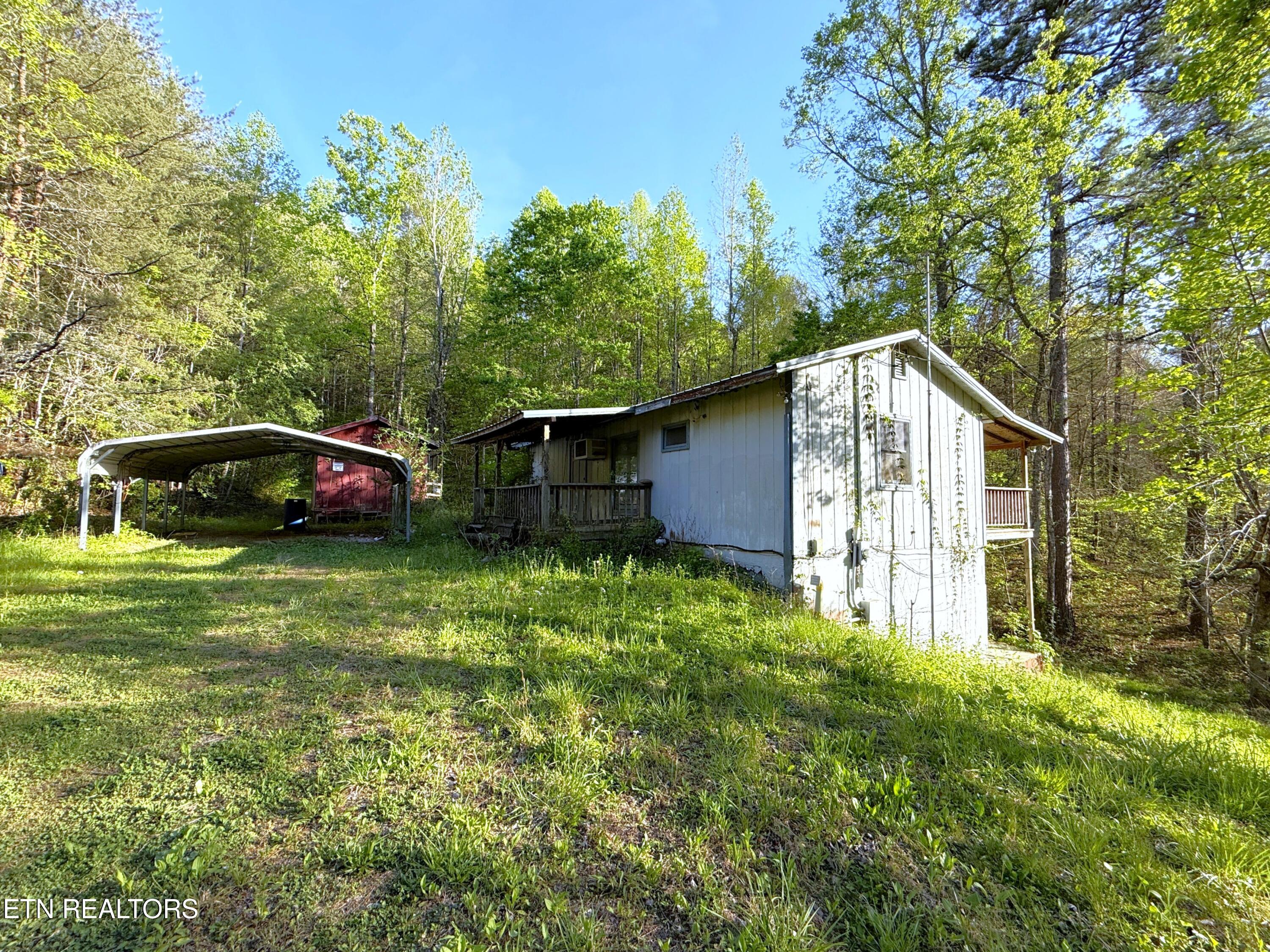 2930 Arch Way Cosby TN 37722